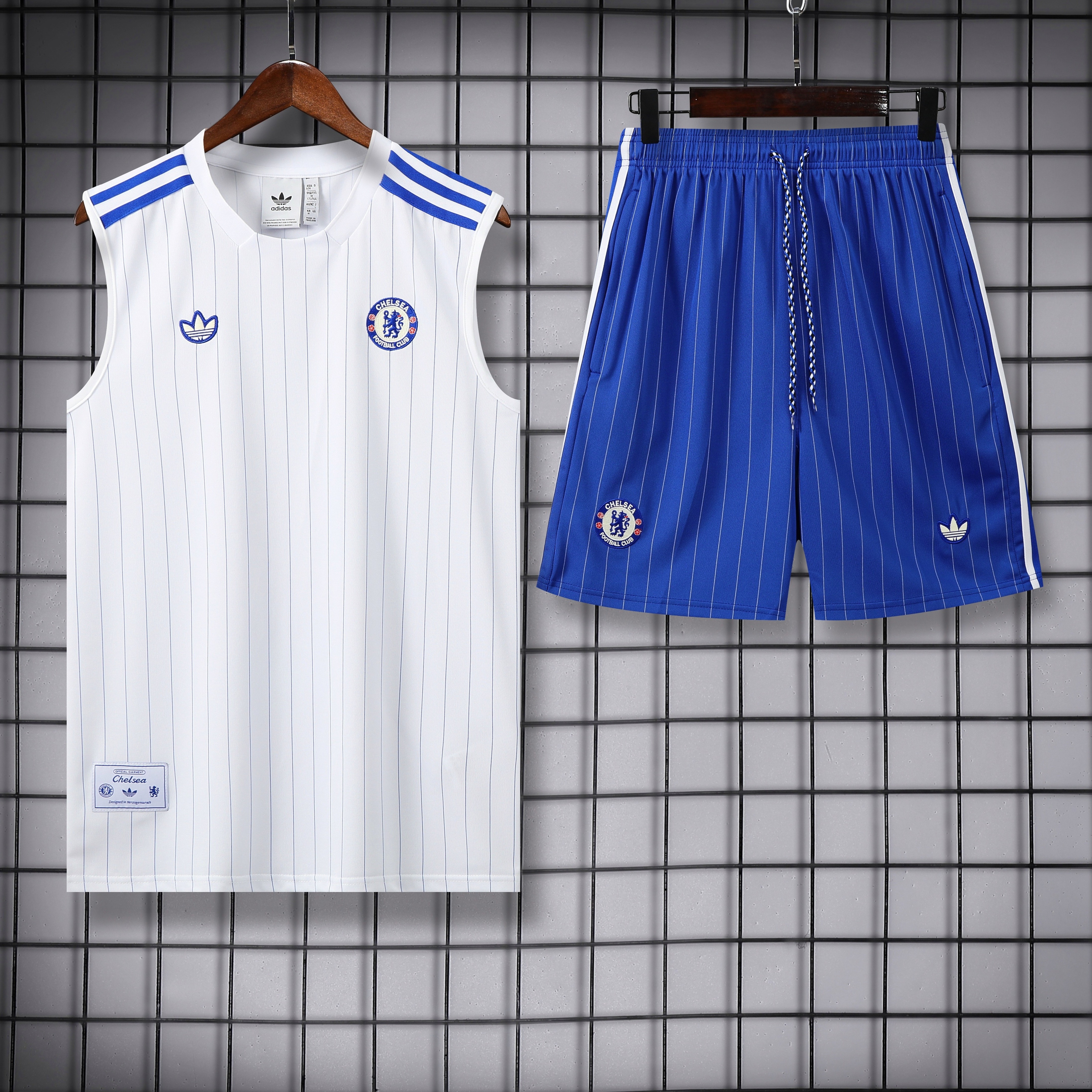 Chelsea Sleevesless Training Suit
