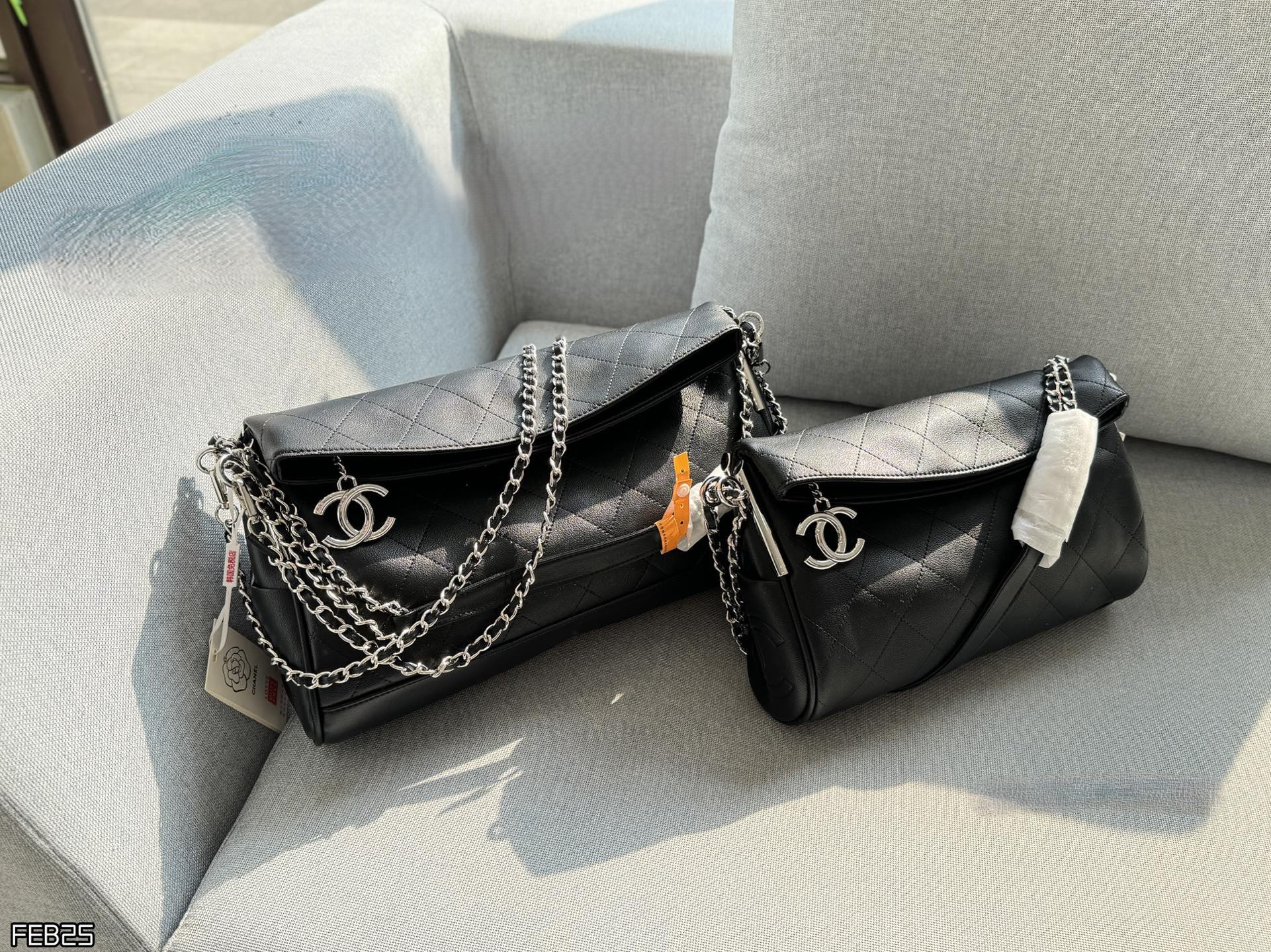 Chanel Top Fold-Over Soft Quilted Leather CC Charm Zip Horizontal Hobo Messenger Tote Bag - KAIROO