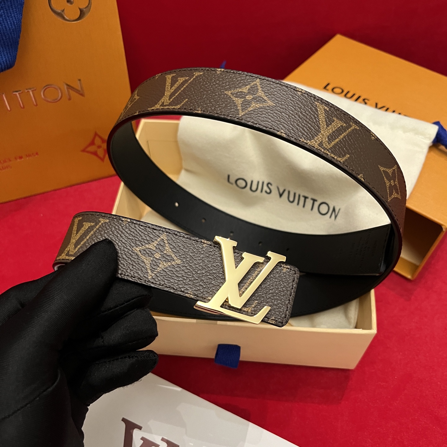 LV Initial Monogram Canvas and leather Reversible Belt 3.0cm