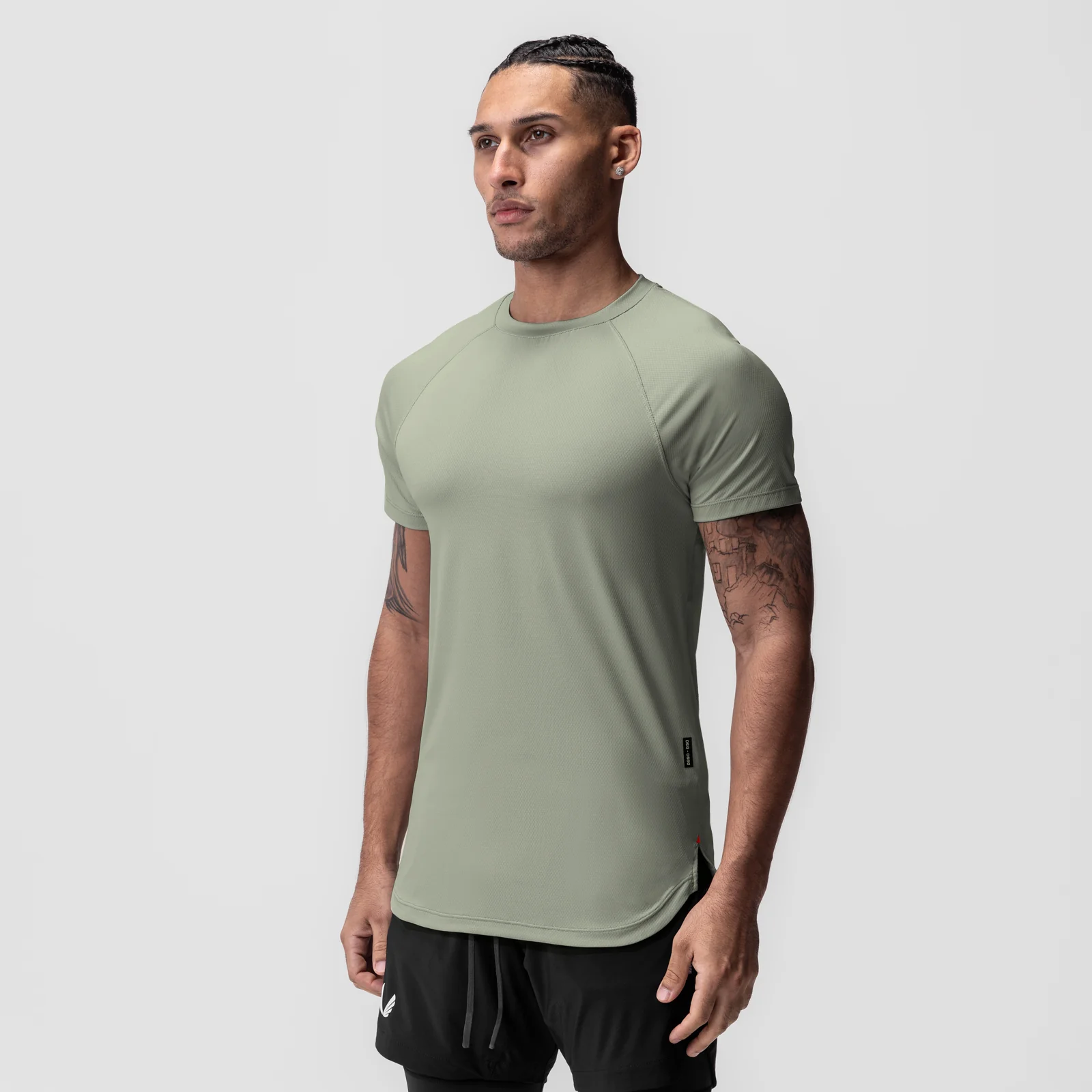 0660. AeroSilver Established Tee - Sage
