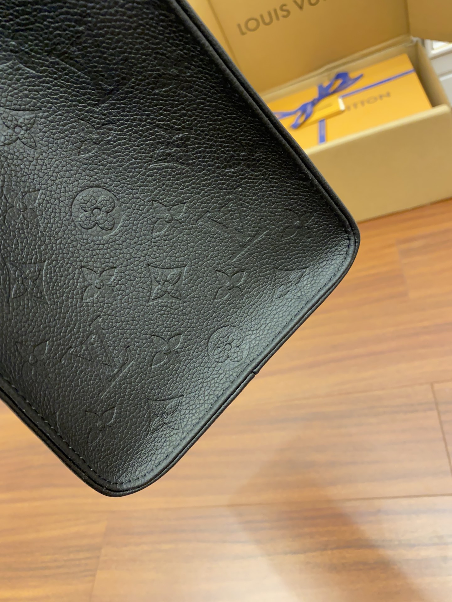 Louis Vuitton Onthego MM M45595