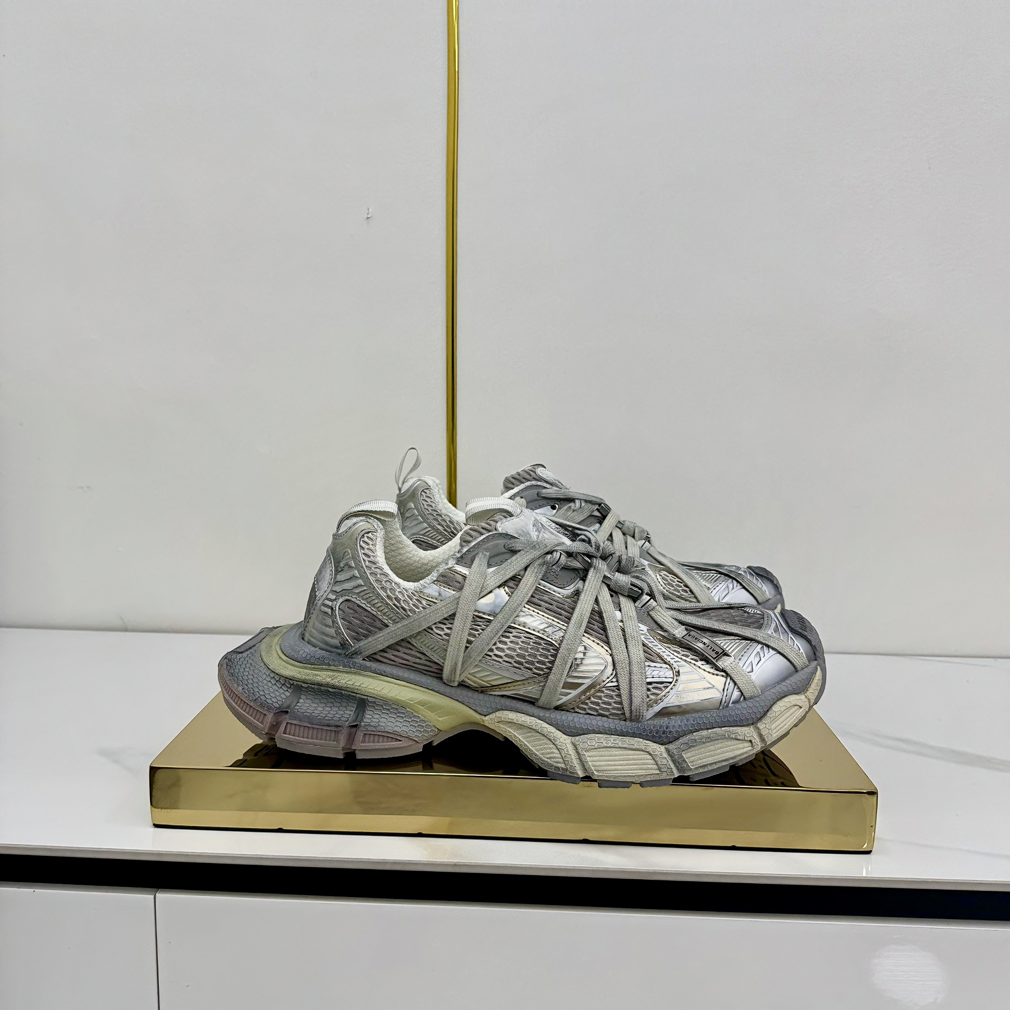 Balenciaga 3XL Unisex Sneaker