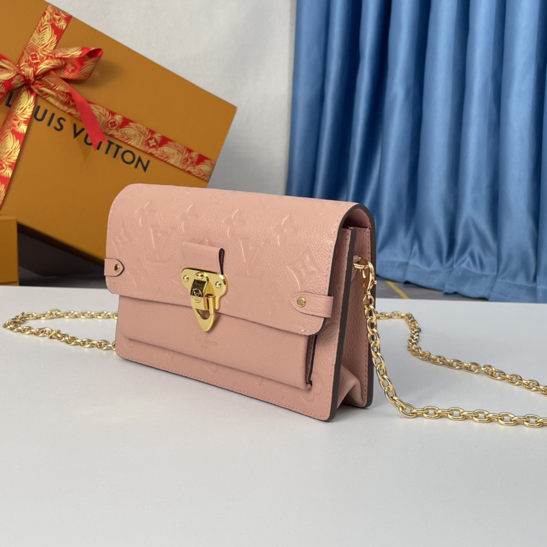 Louis Vuitton lv new printed chain crossbody bag