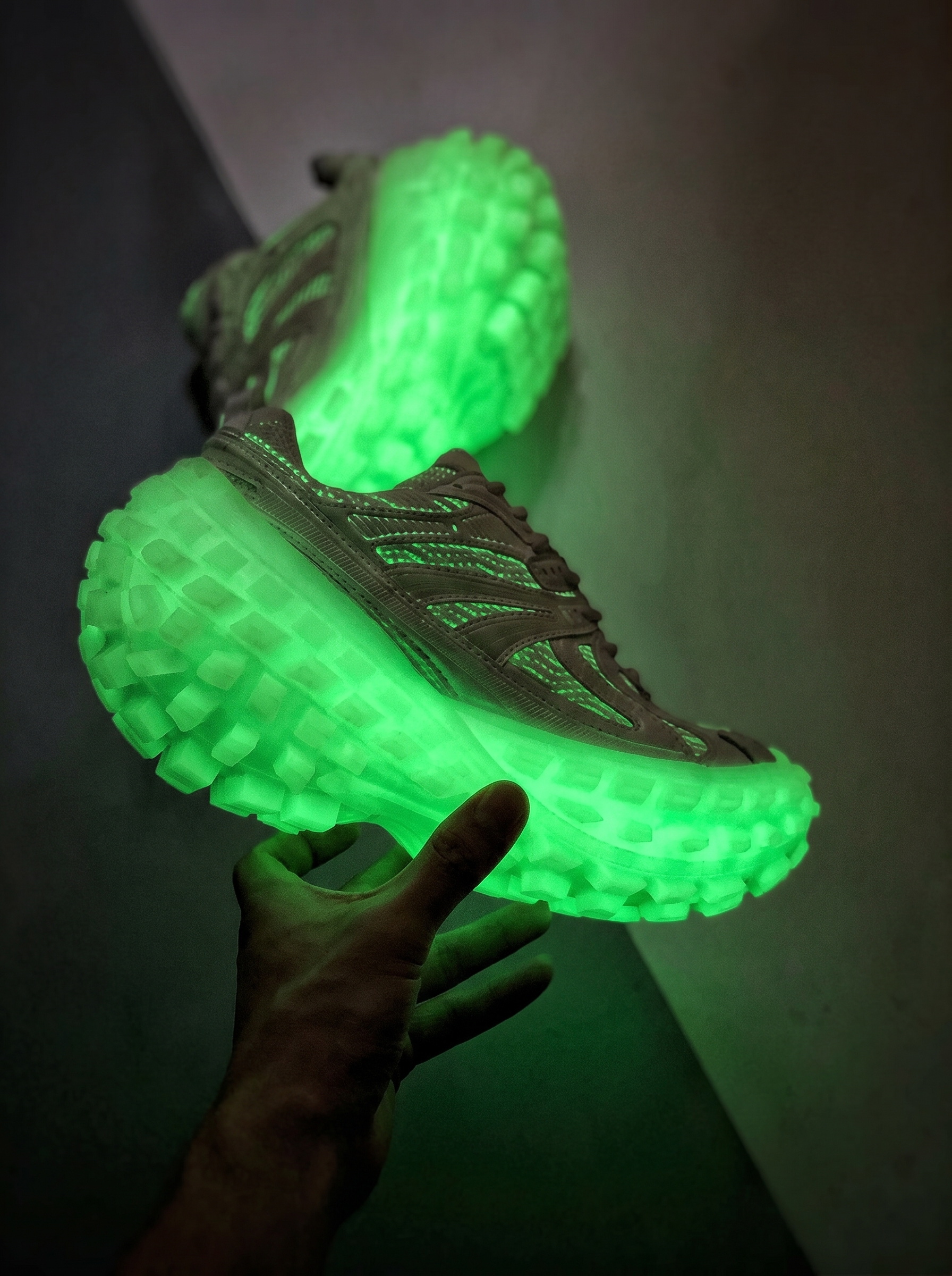 Balenciaga Bouncer Defender White Glow In The Dark Mesh Nylon Rounded Chunky Tire Sole Sneakers /10A - KAIROO