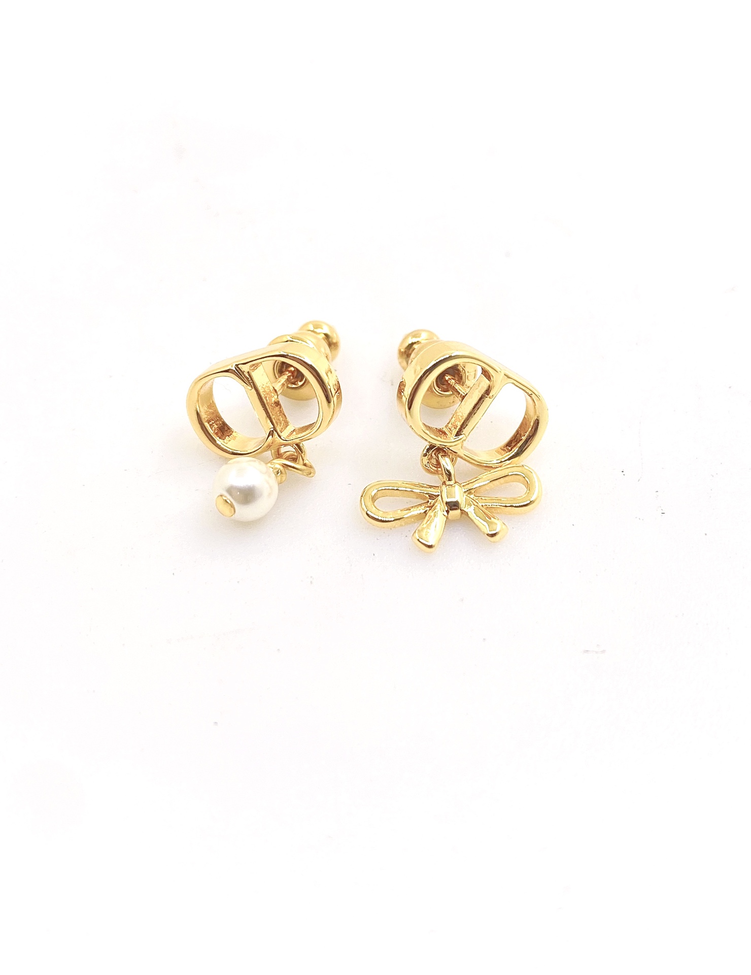 Dior Gold CD Bow Pearl Earrings