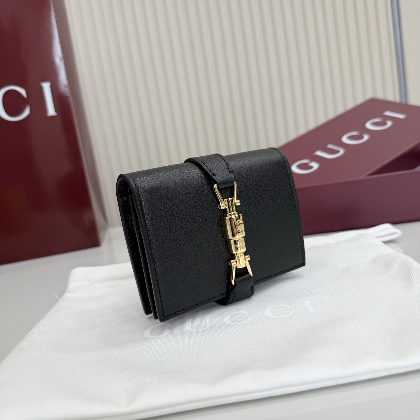Gucci Jackie medium wallet 867166