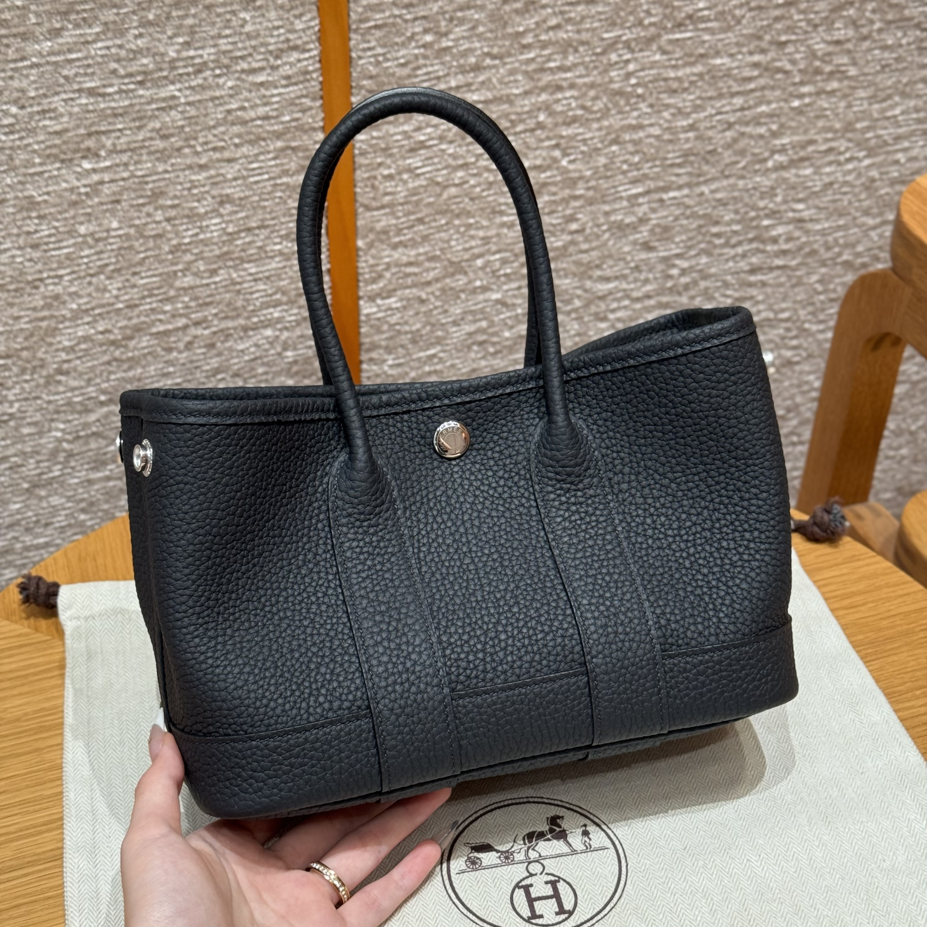 Hermes Black Negonda Garden Party 23
