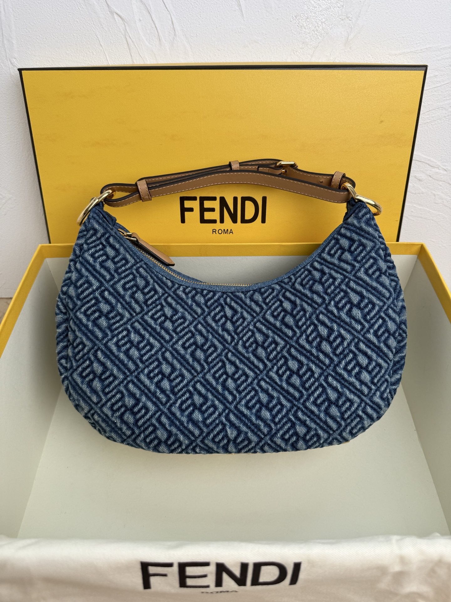 Fendi - KAIROO