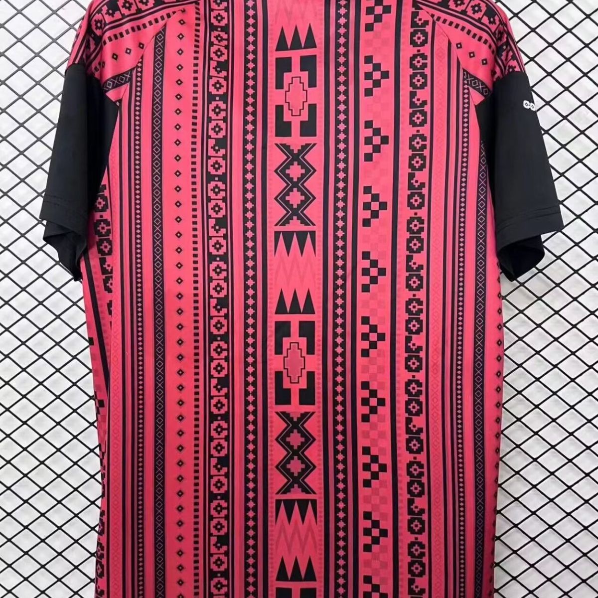 Kolo Pre-match Jersey Fan Version 26/27