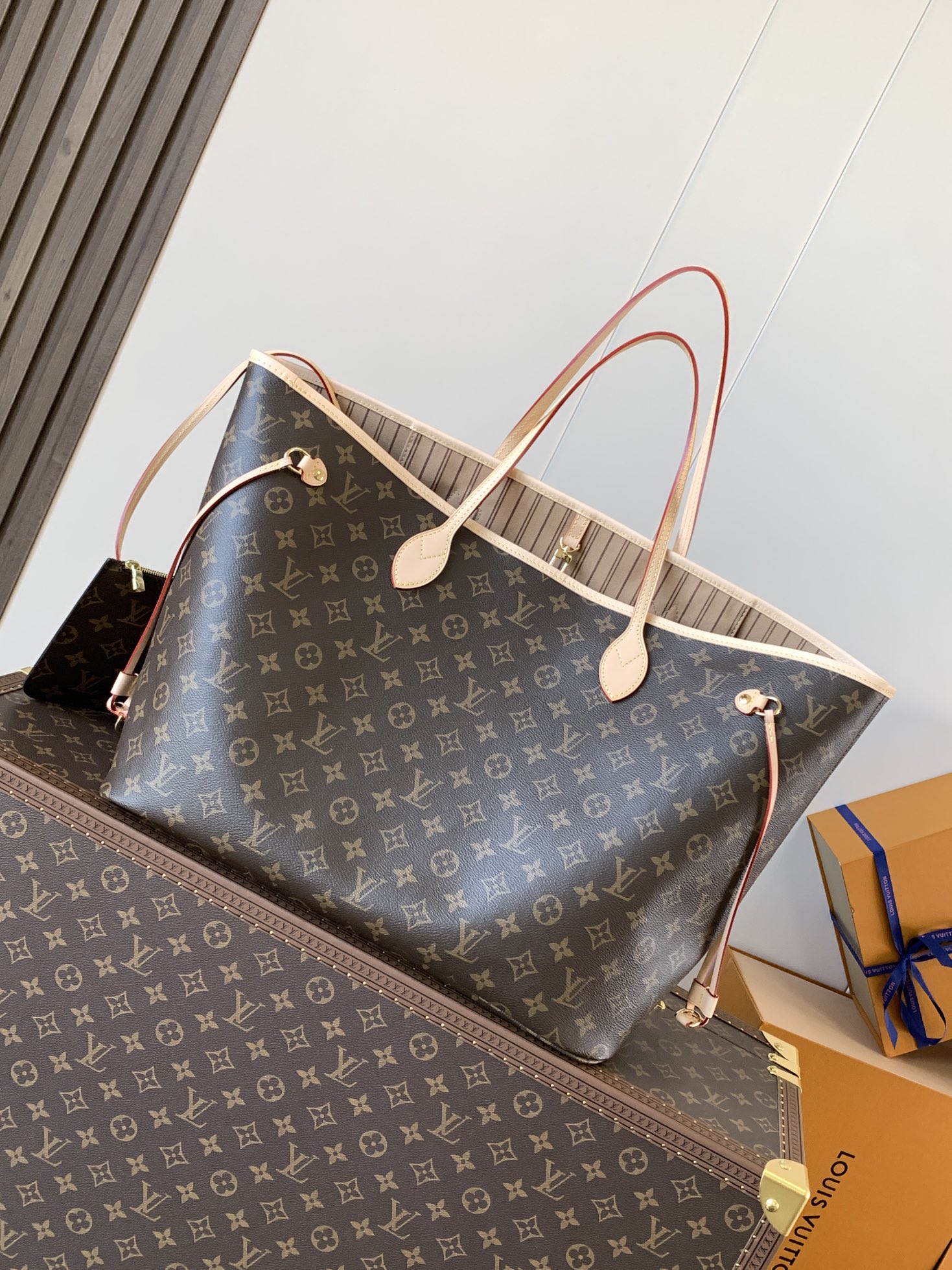 M46978 LV Neverfull GM in Monogram Canvas