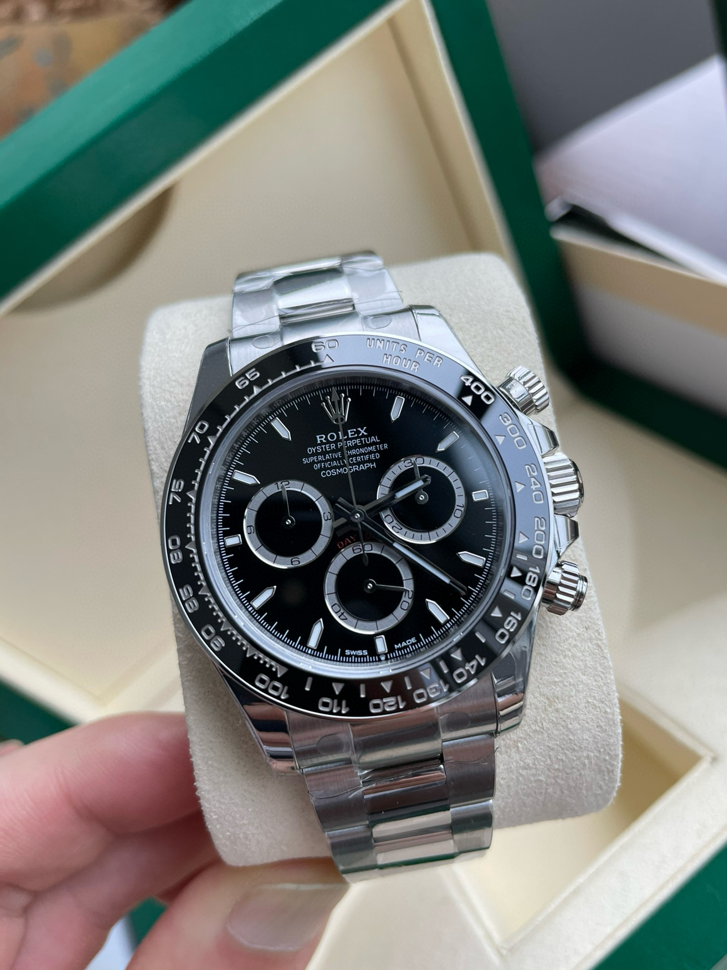 Rolex Men's Cosmograh Daytona Oyster Watch, 40mm