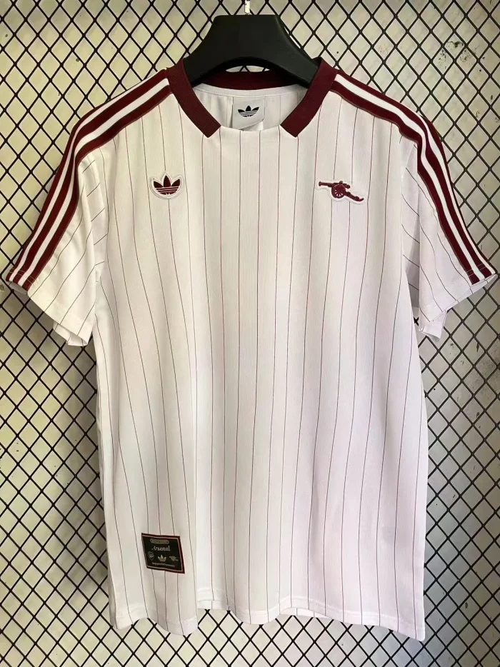 Arsenal Retro White Jersey Fan Version 26/27