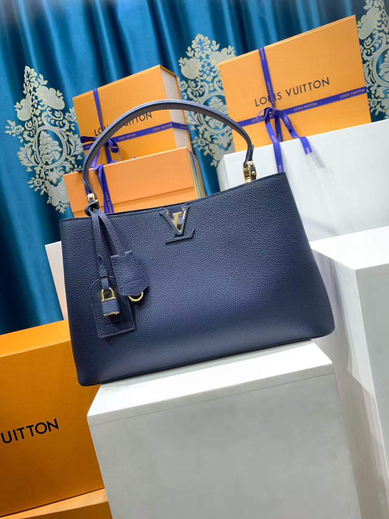 Louis Vuitton new Capucines handbag in blue
