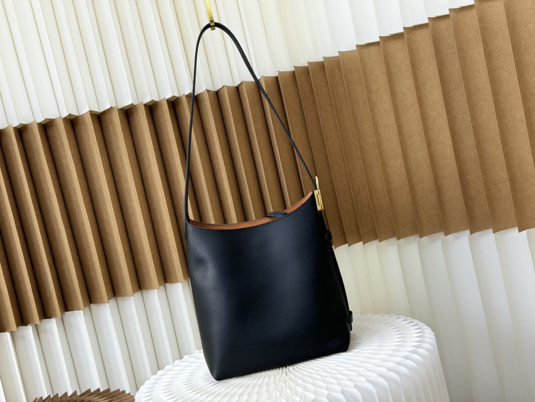 Louis Vuitton LV low key hobo small bag