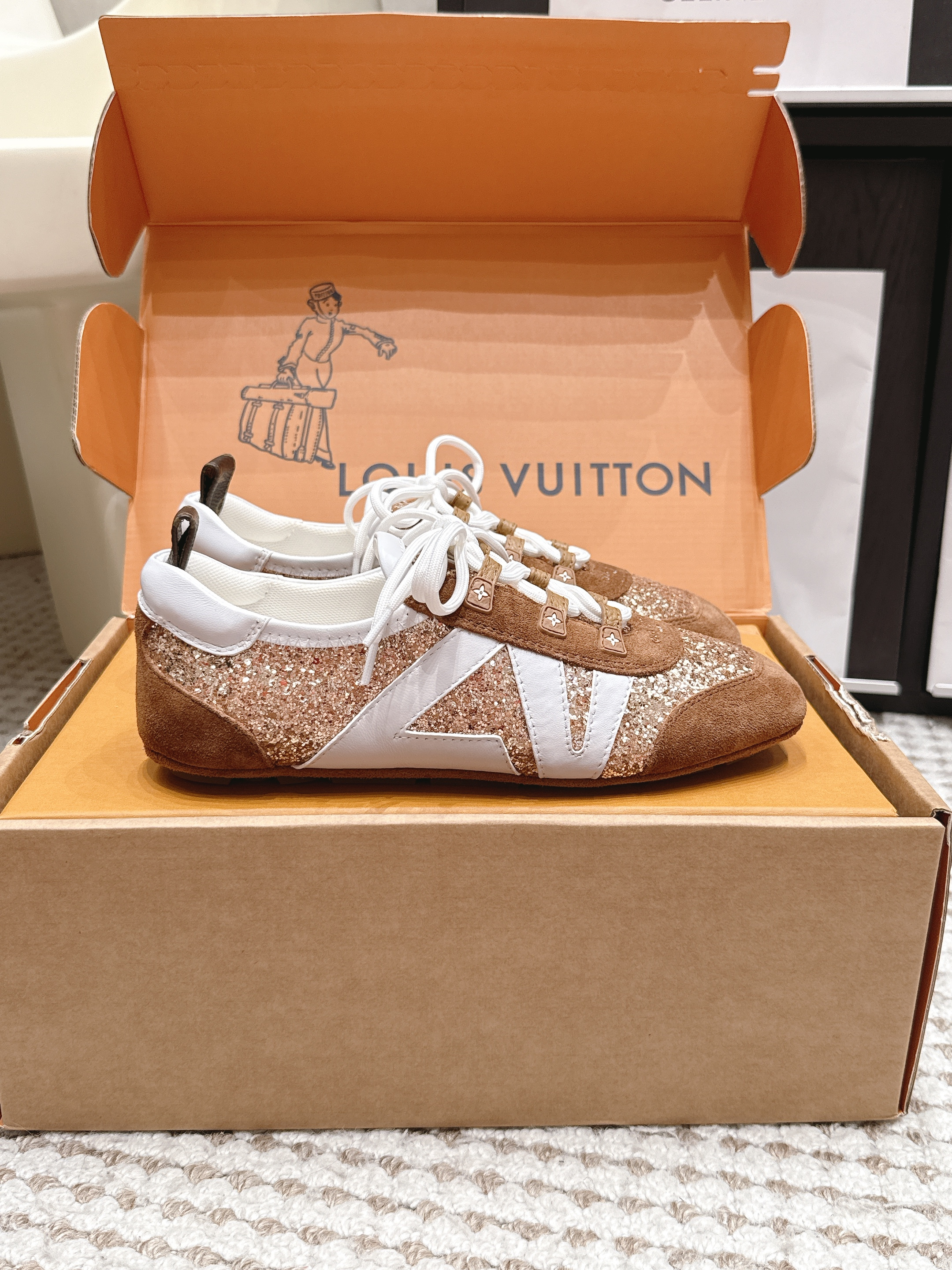 Louis Vutton LV Sneakerina Ballet Flat