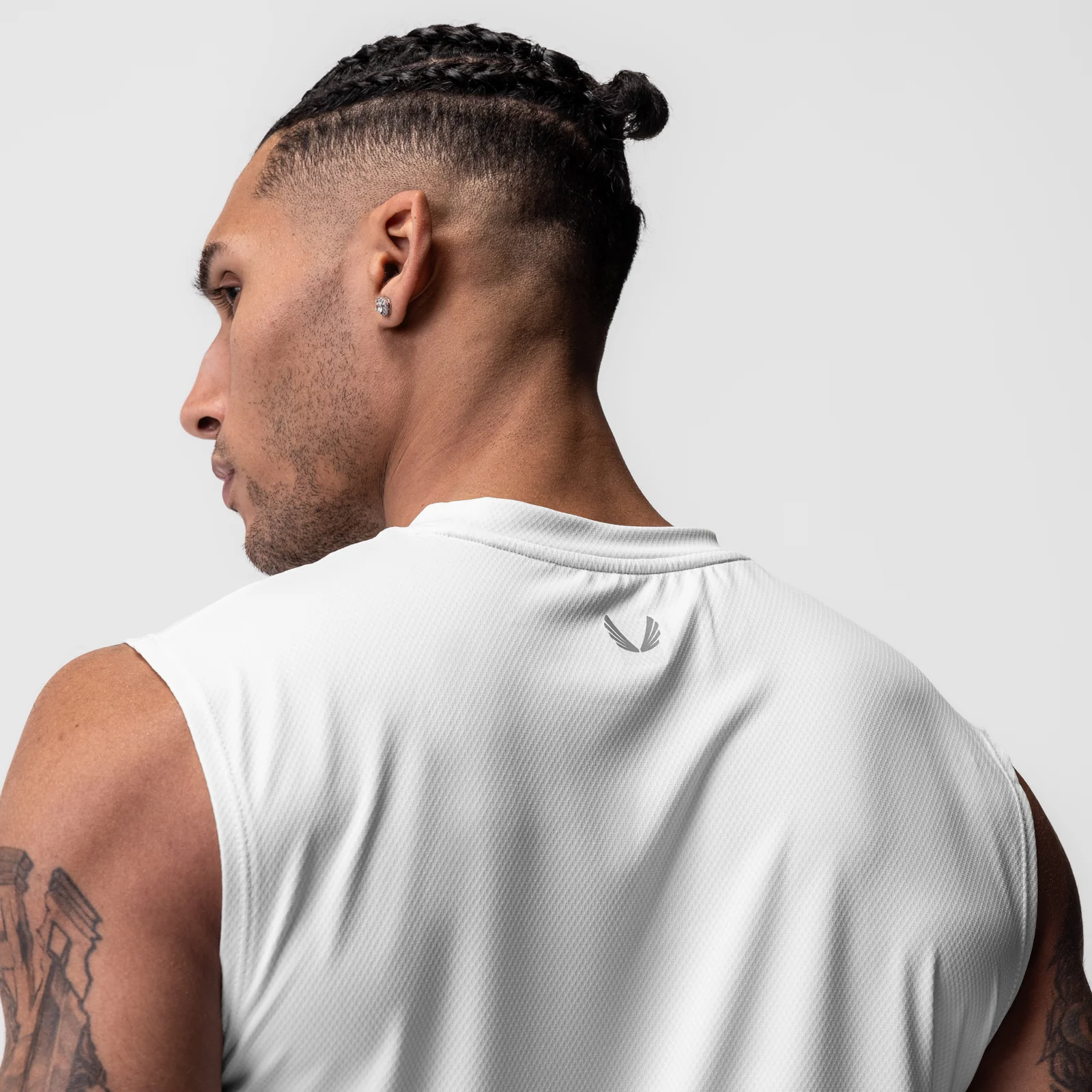 0757. AeroSilver Cutoff Tank - White