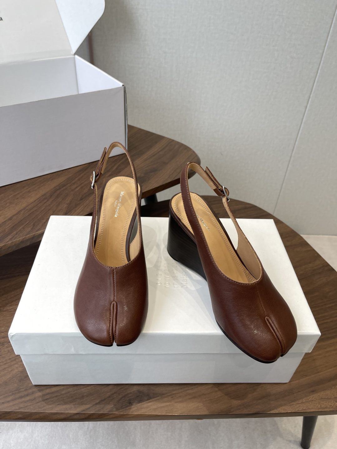 Maison Margiela Tabi Wedge Slingback Pump