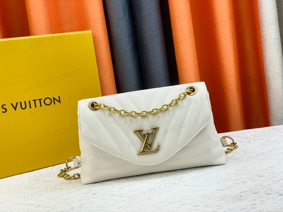 Louis Vuitton LV New Wave MM V-Stitch Quilted Smooth Leather Chain Logo Padded Flap Shoulder Bag - KAIROO