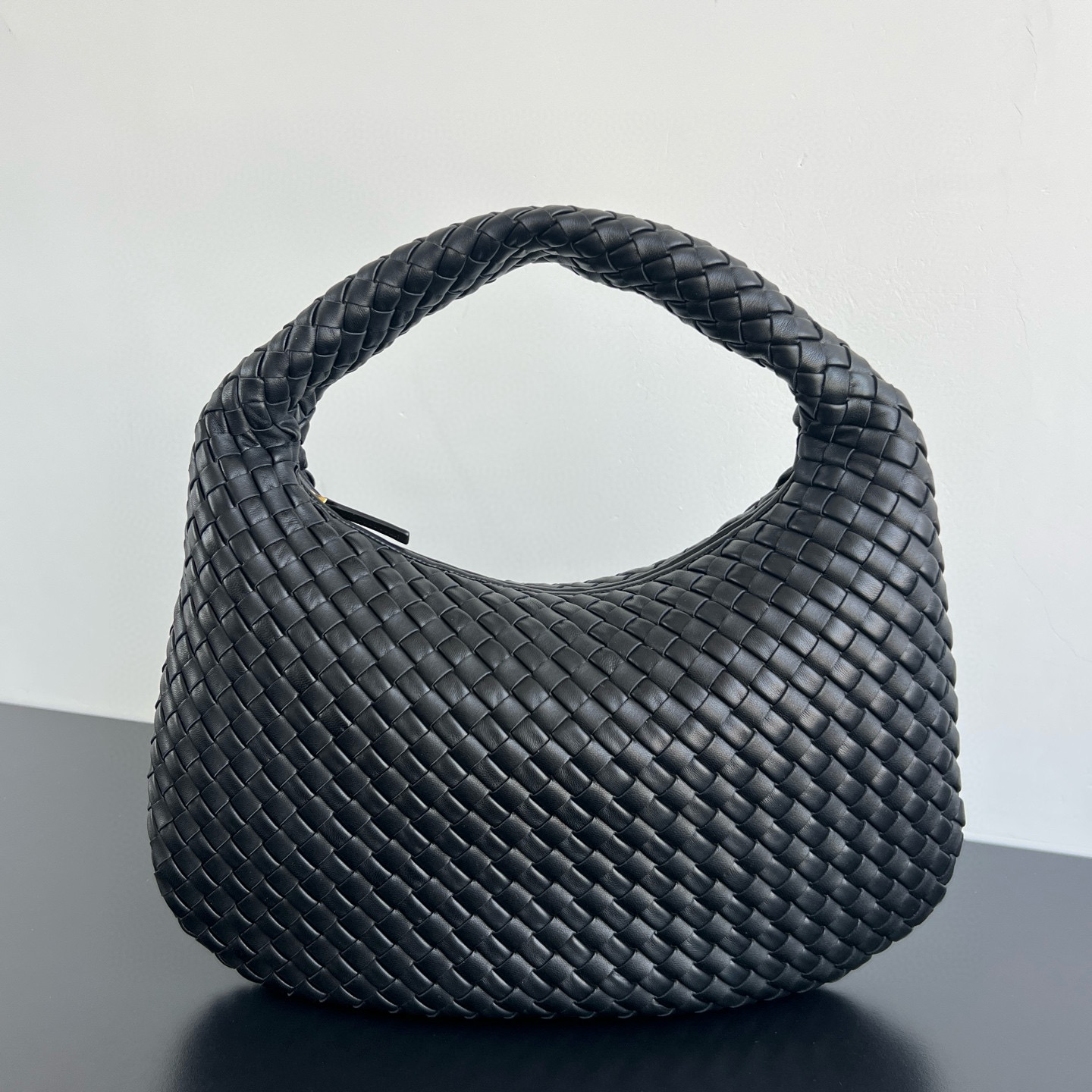 Bottega Veneta Large Veneta in Black Intrecciato