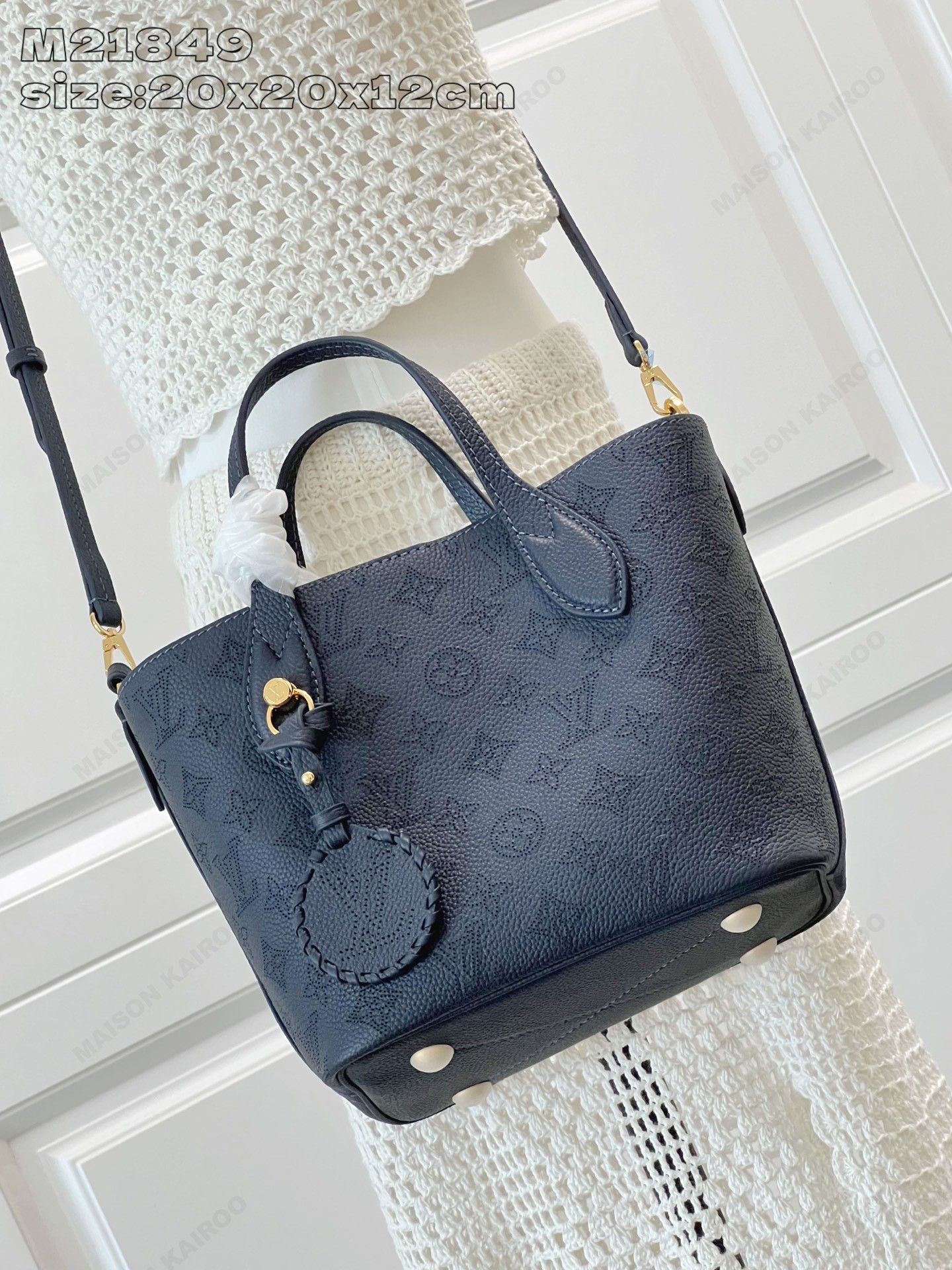 【15A】Louis Vuitton LV Mahina Blossom PM Navy Dense Perforated Monogram Leather Basket Handle Tote Bag - KAIROO