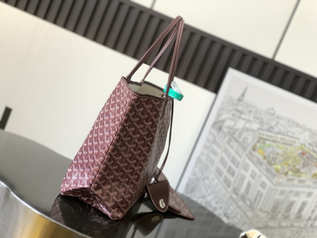 Goyard Saint Louis PM Tote in Burgundy