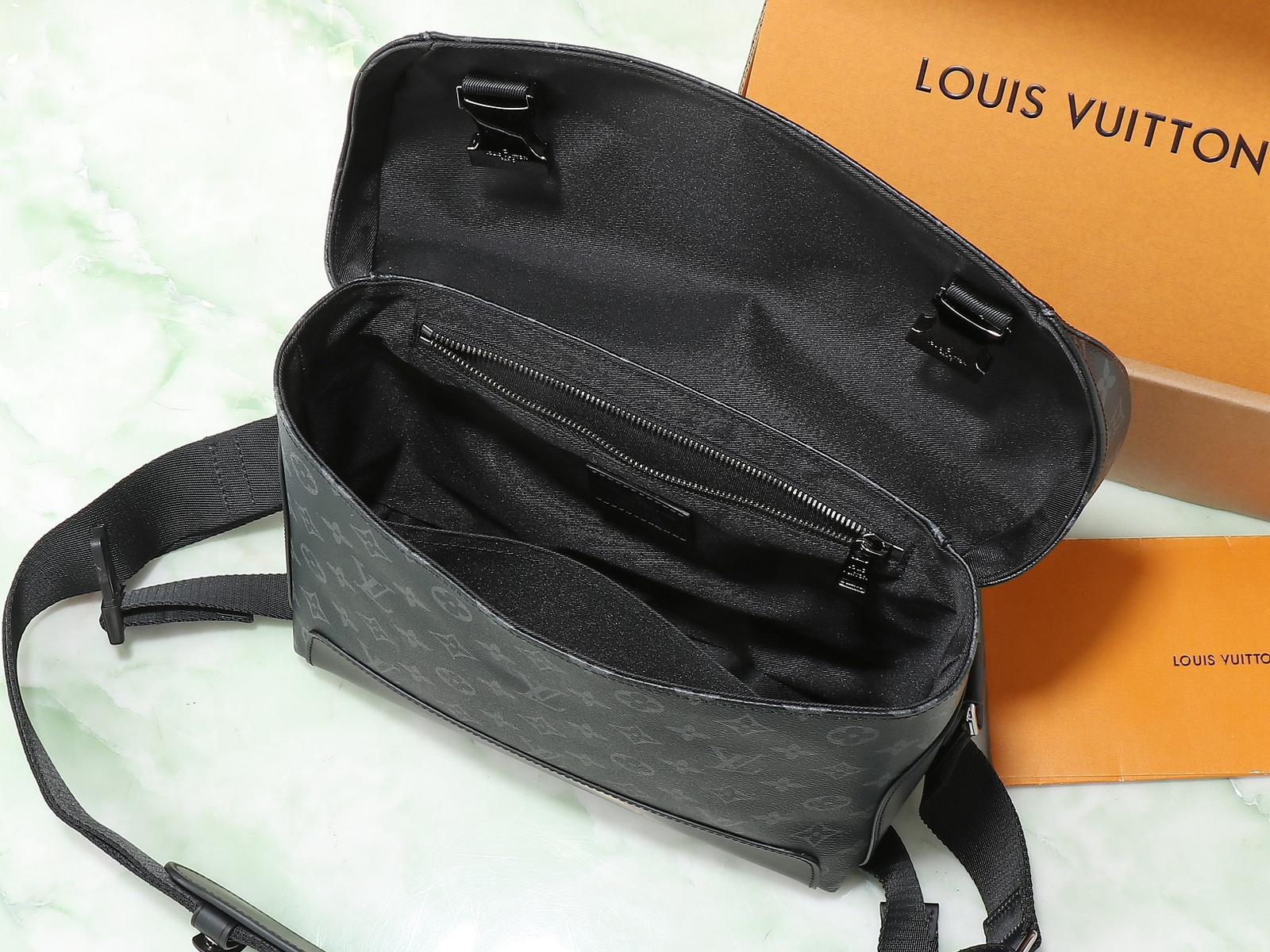 Louis Vuitton LV Voyager messenger bag