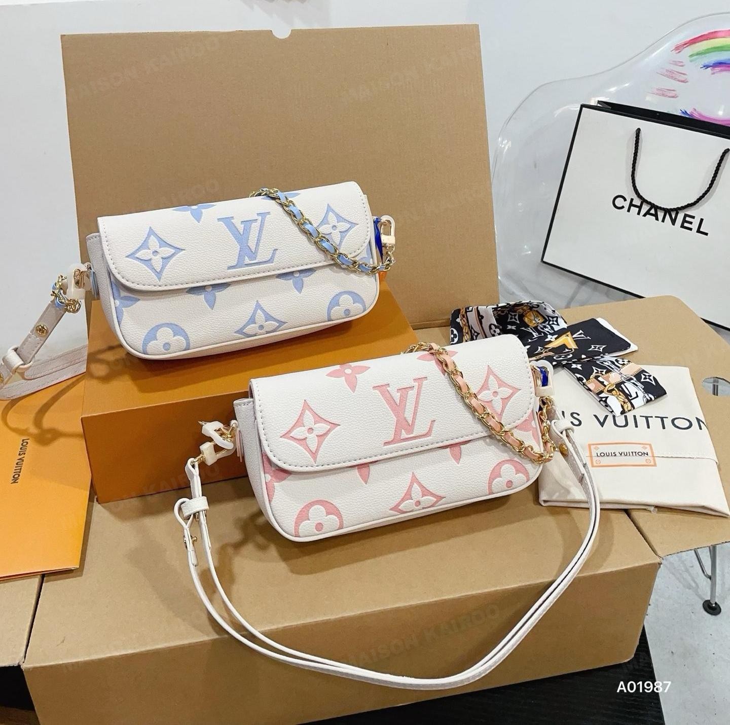 Louis Vuitton LV Ivy WOC Bi-Color Monogram Empreinte Leather Baguette Hobo Shoulder Bag - KAIROO