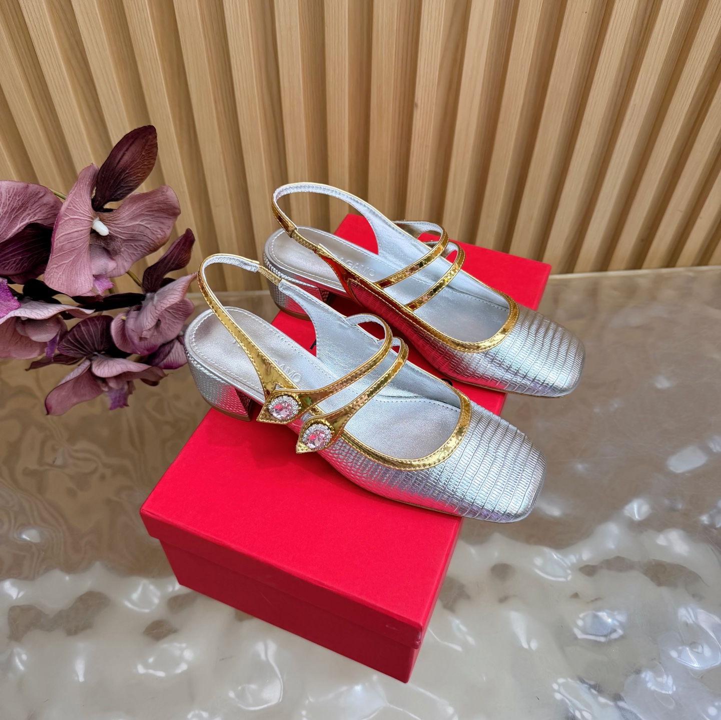 Ferragamo Silver Leather Slingback
