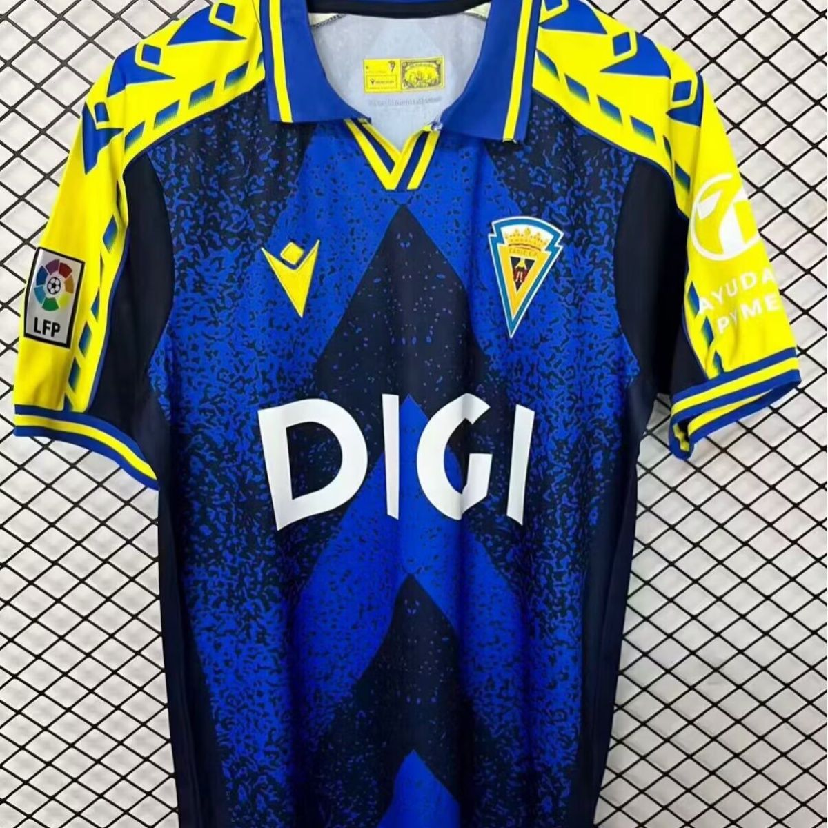 Cadiz Retro Jersey Fan Version 26/27