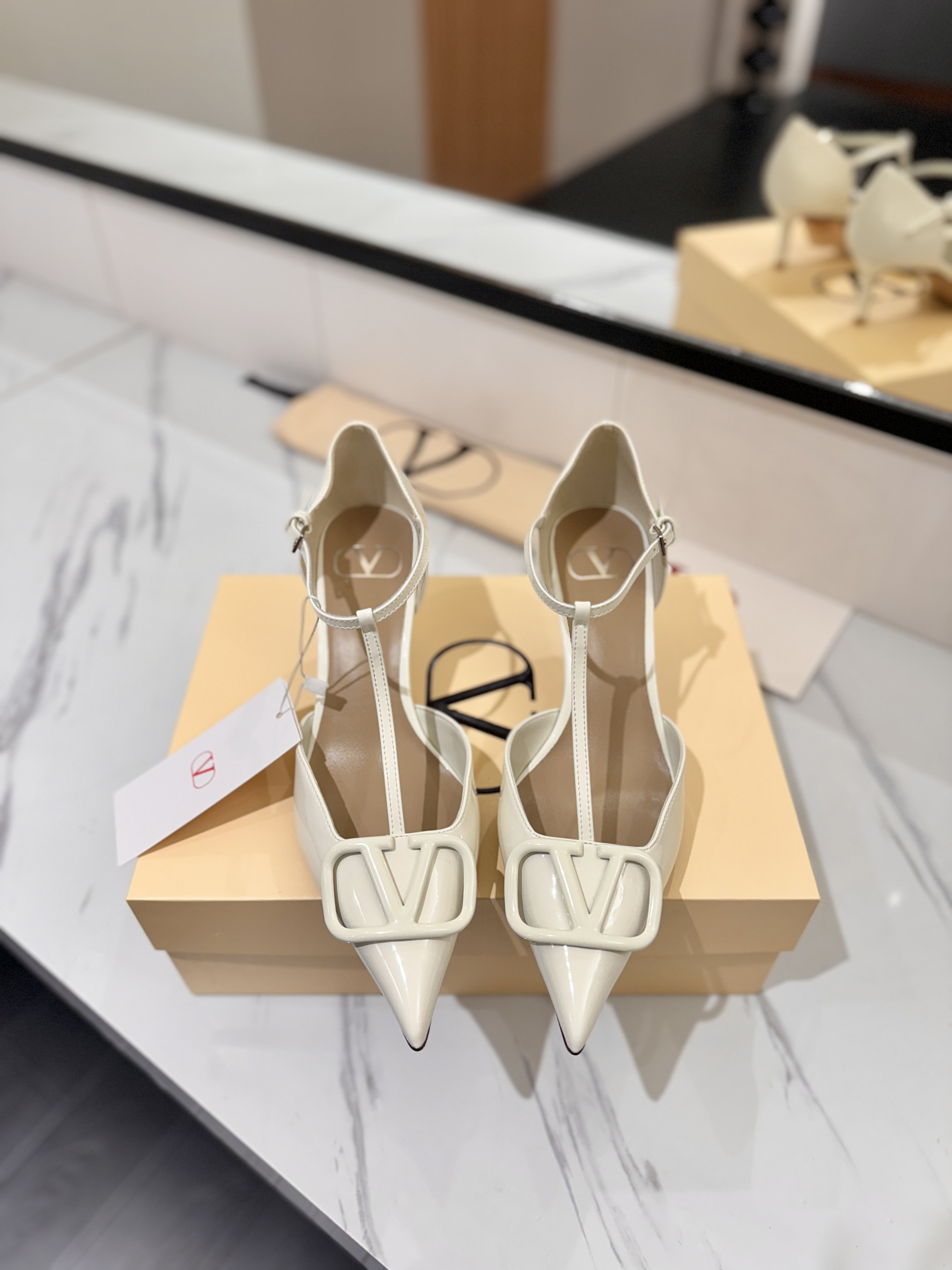 Valentino Garavani VLogo Signature Patent Leather T-Strap Pointed Toe Heels - KAIROO