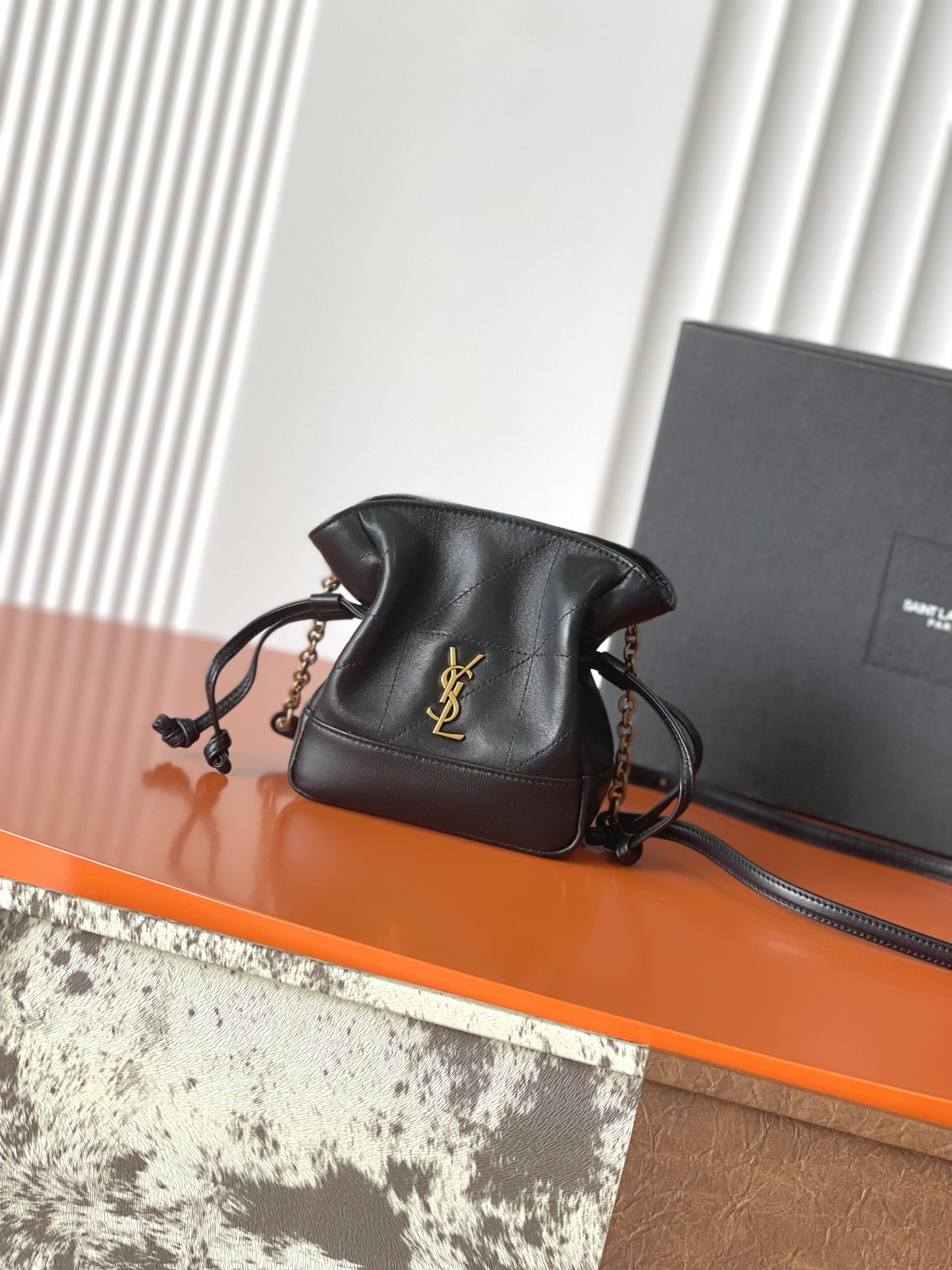 Saint Laurent Black Lambskin Mini Jamie Bag 859174