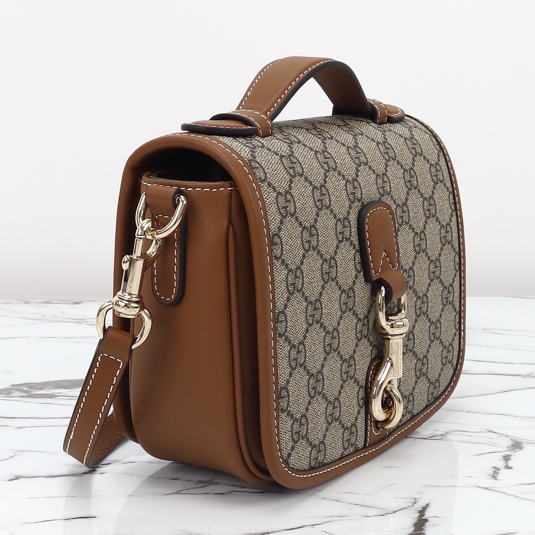 GUCCI Emblem GG mini shoulder bag