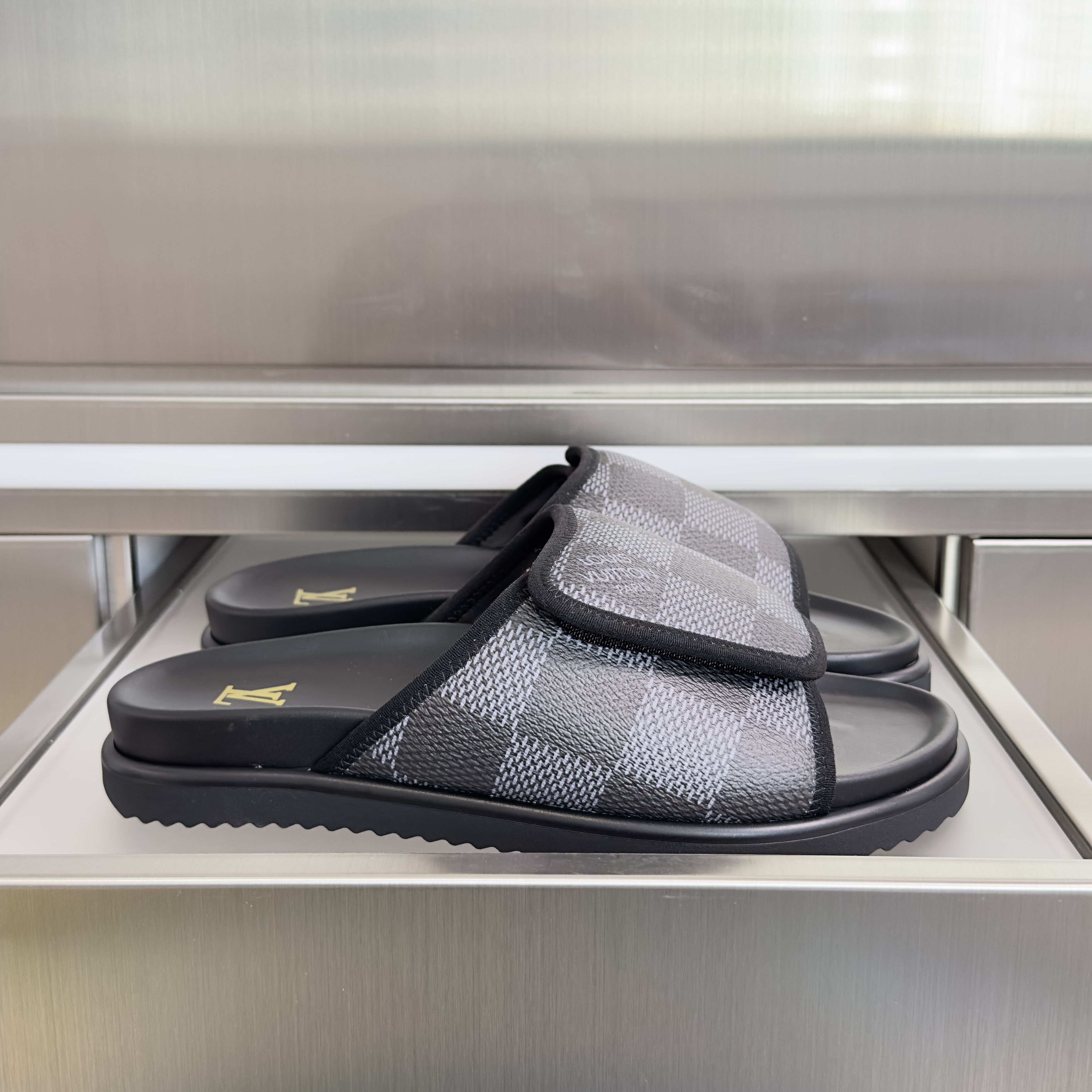 Men's LV Miami Mules