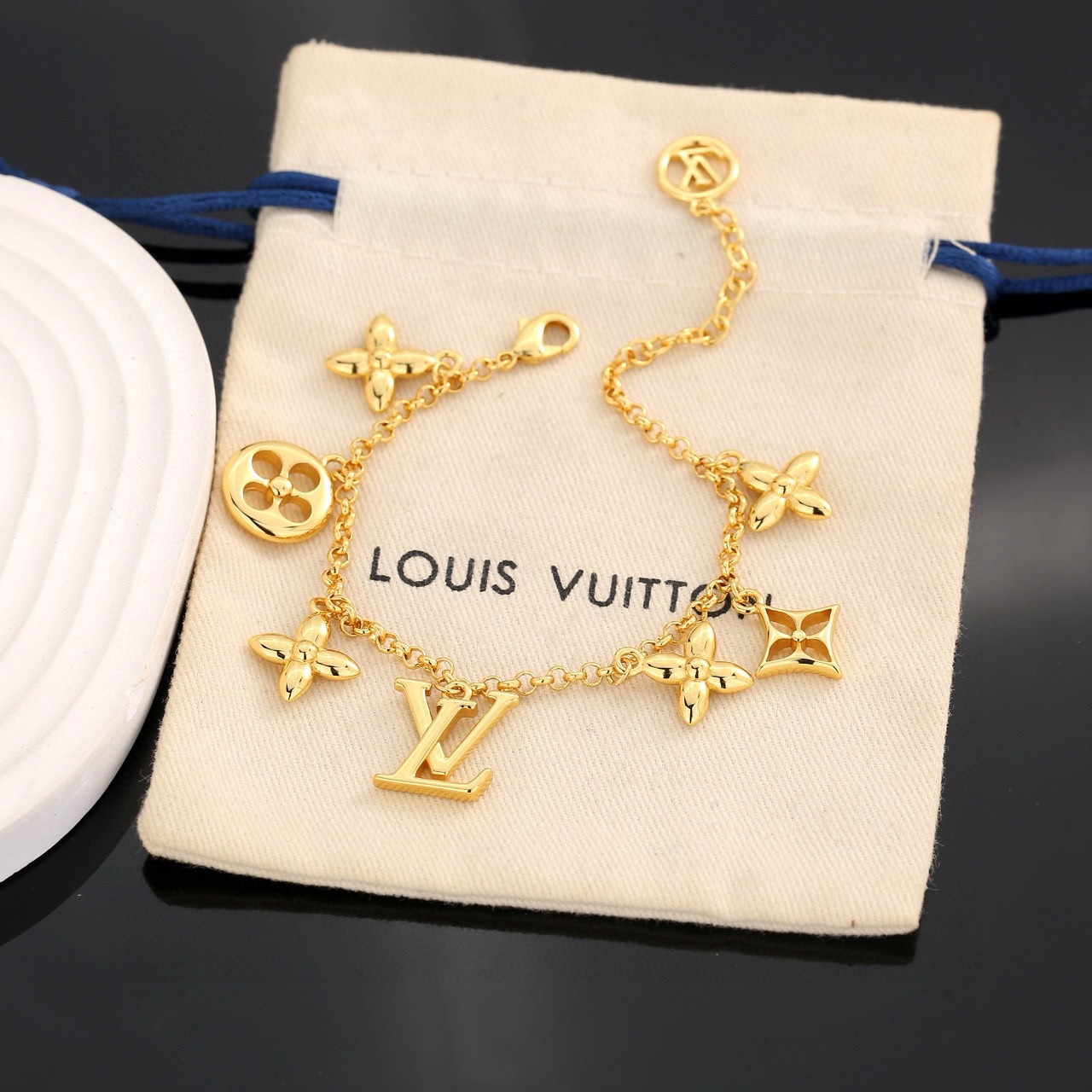 LV Women's fashion bracelet