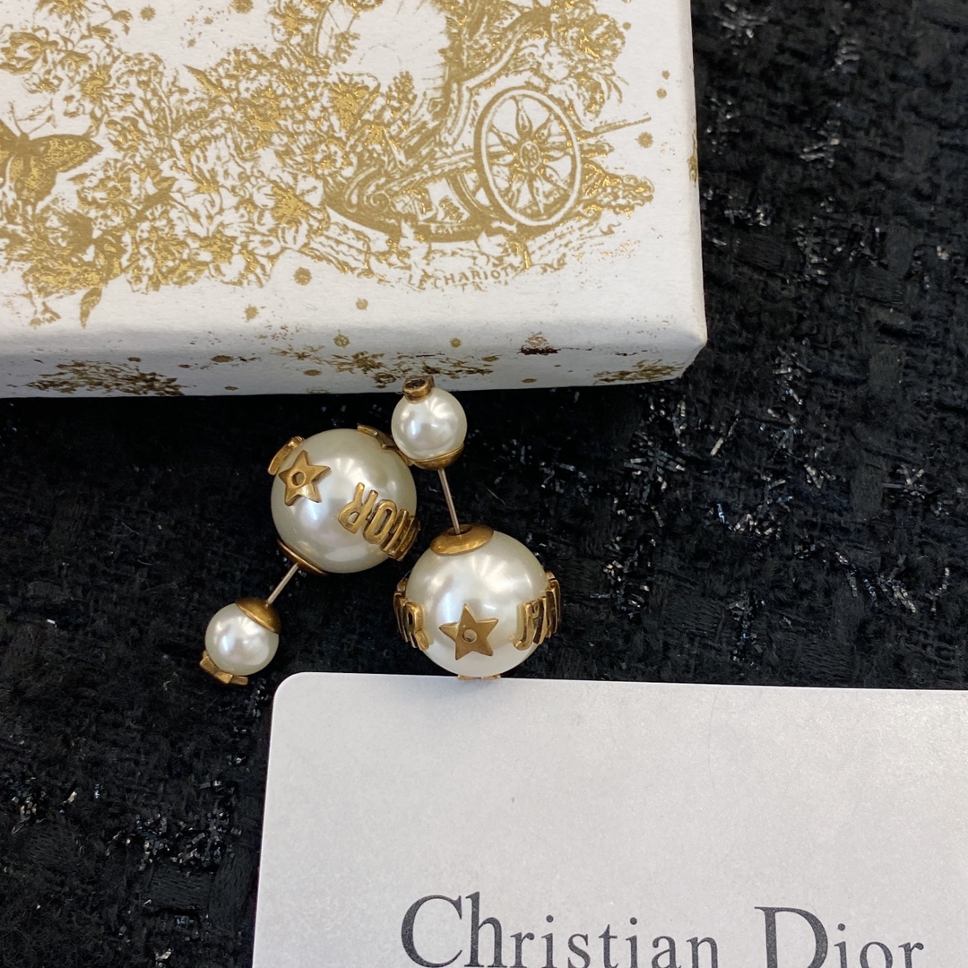 Dior Vintage CD White Pearl Stud Earrings