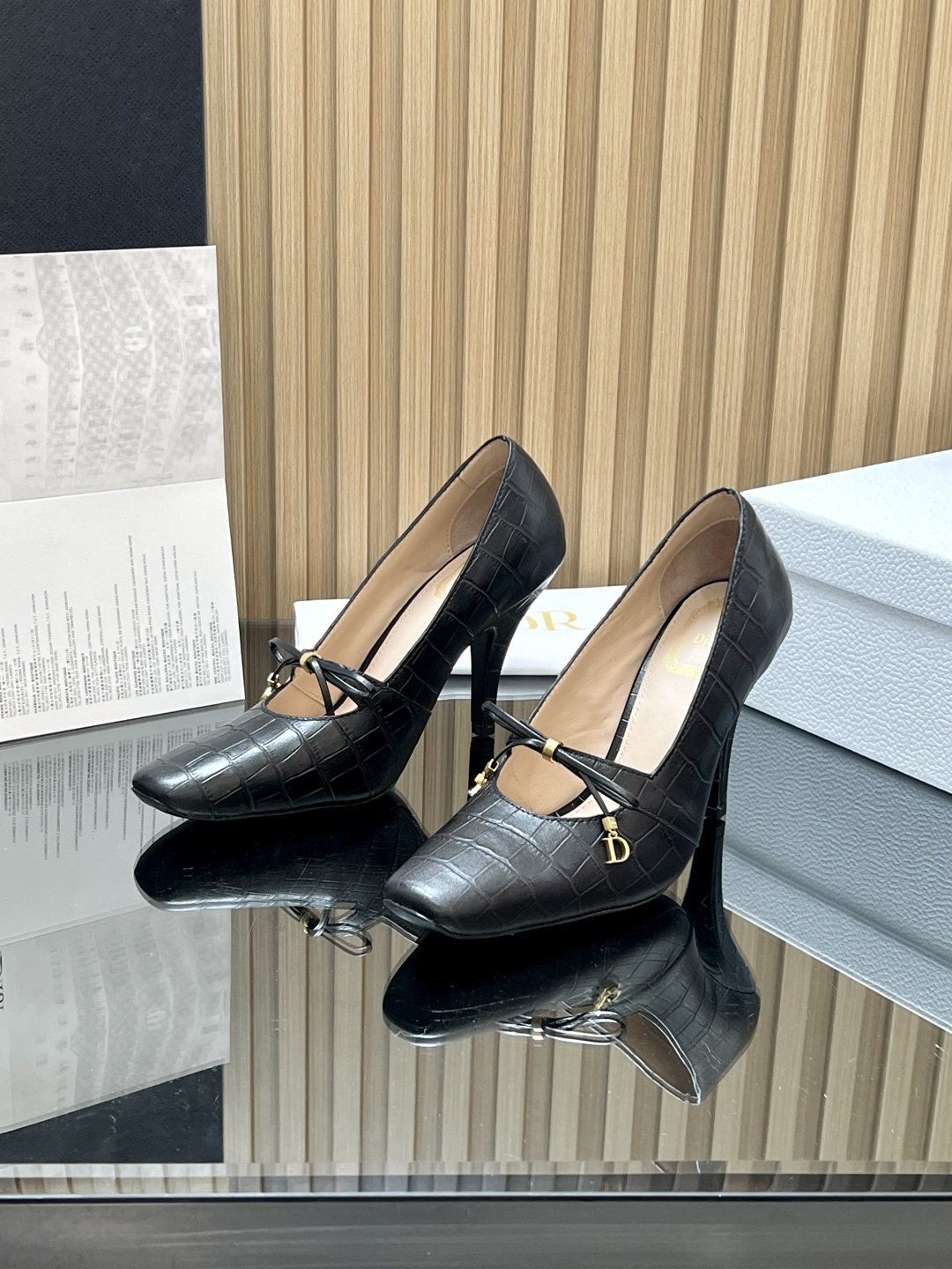 Dior Black Muse Pump