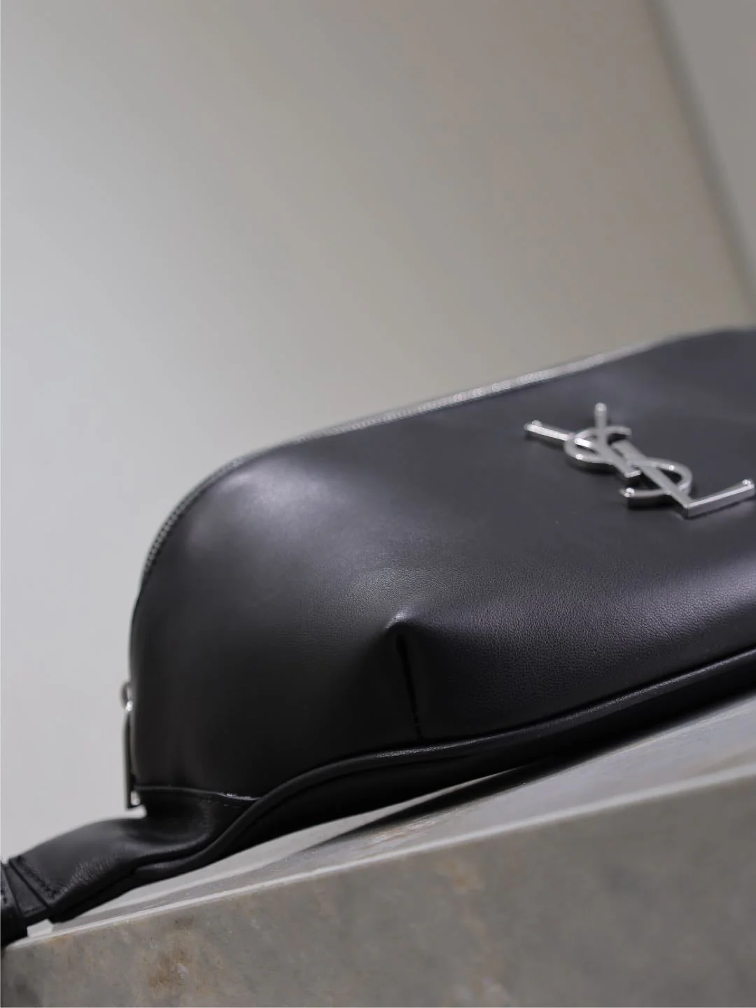 Saint Laurent YSL Classic Bag 25cm Black Lamskin Sliver HW