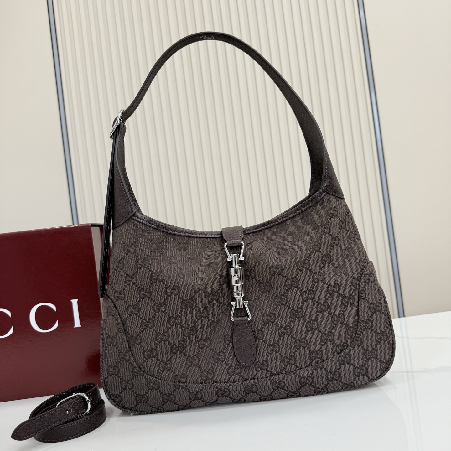 Gucci Jackie 1961 medium shoulder bag 863136