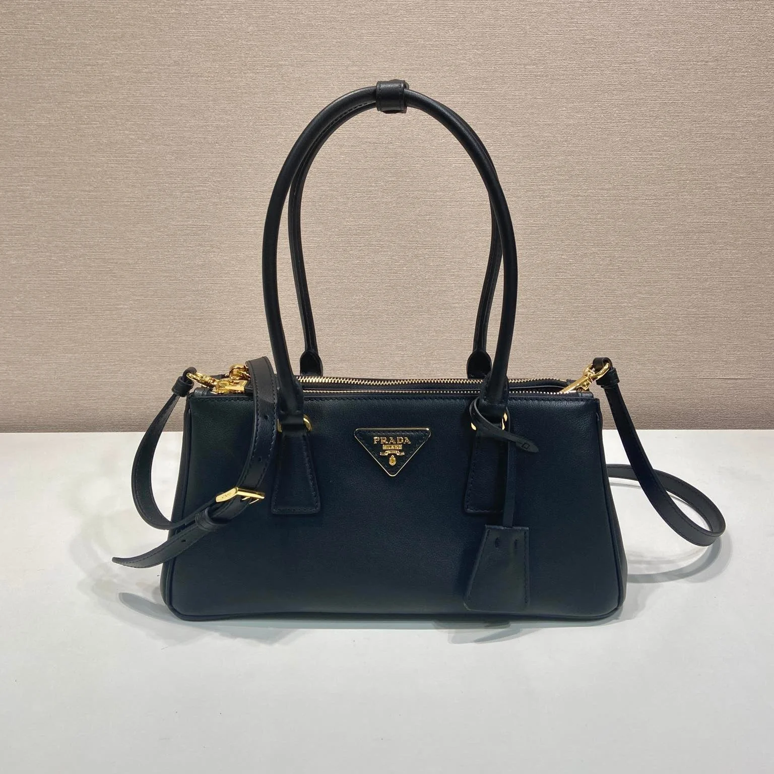 Prada PRA New killer bag black calfskin 340495