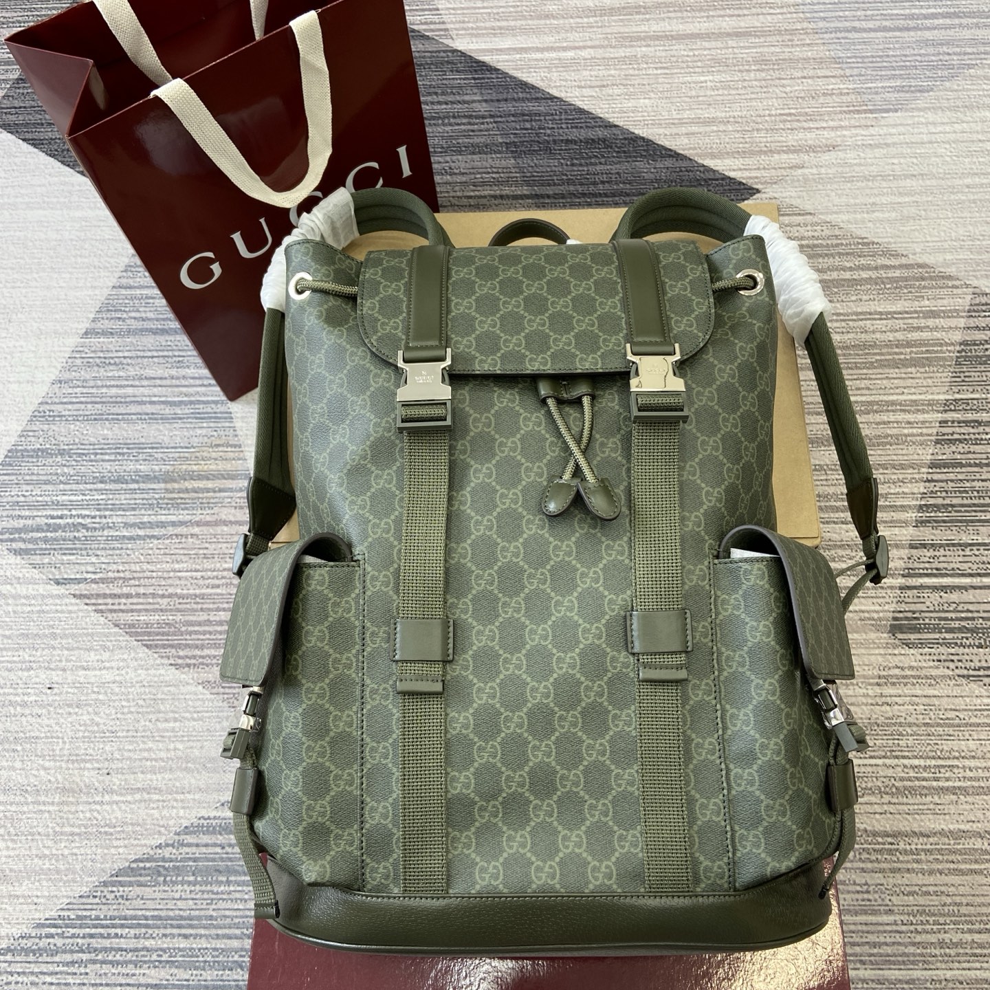 Gucci Bags GG Monogram large backpack Forest Green GG Letter Pattern Coated Fabric 792080 (10A Mirror Version)