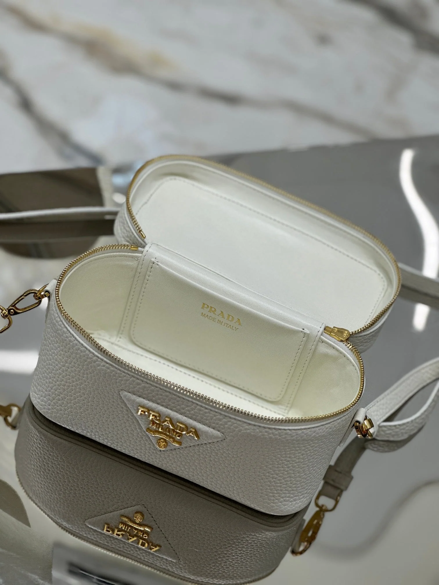 Prada VANITY CASE 18 IN WHITE GRAINED CALFSKIN GOLD HARDWARE