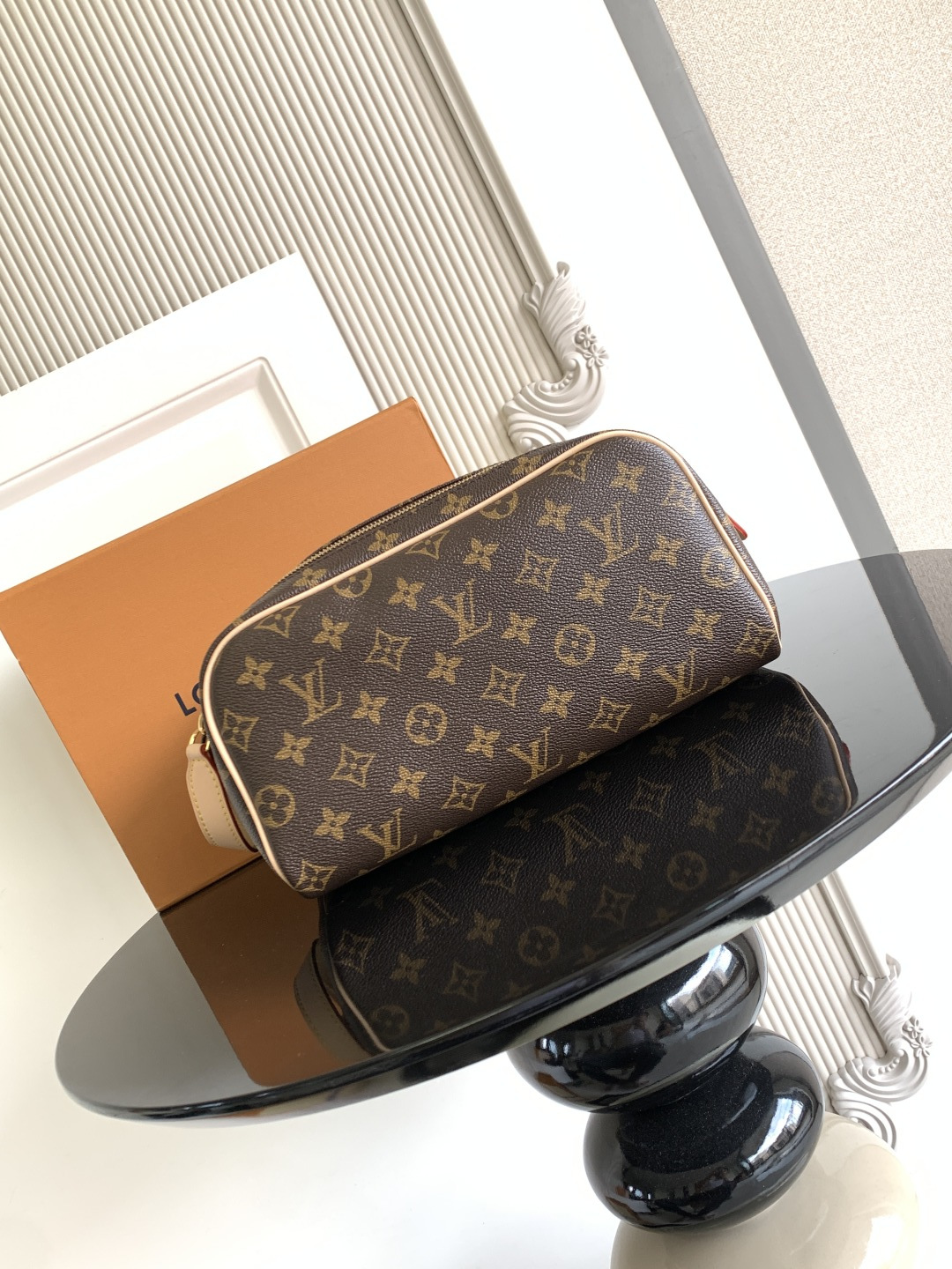 M44494 Dopp Kit in Monogram Canvas