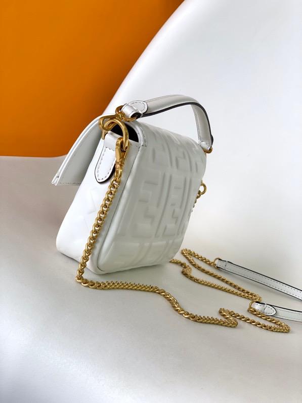 Fendi BAGUETTE White leather bag