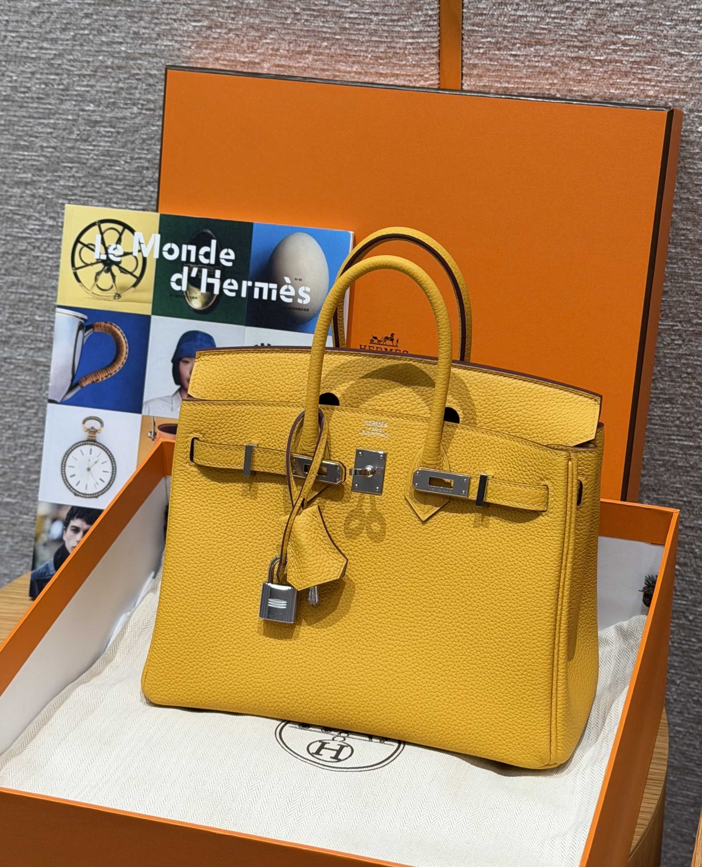 Hermes Jaune Ambre Togo Birkin 25 Bag