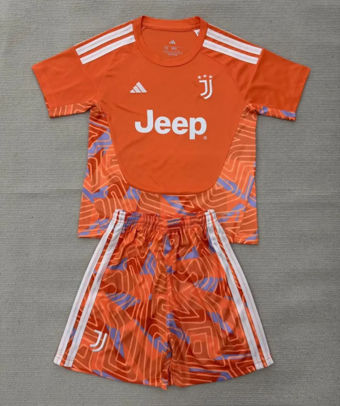 Kids Juventus Goalkeeper Jersey Suit 26/27