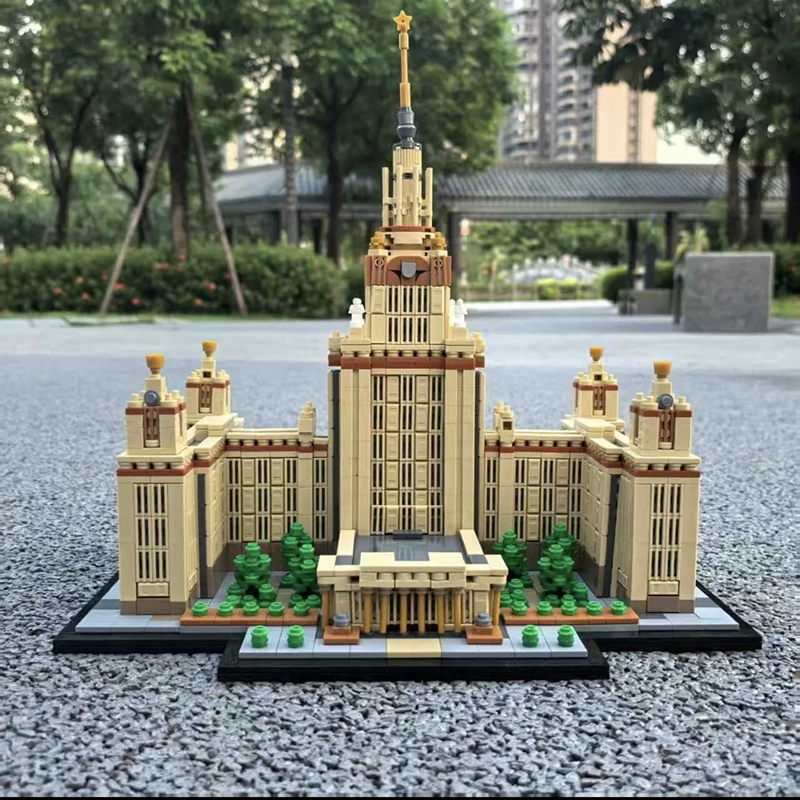 MOC 203389 - Moscow State University 1:800 Scale