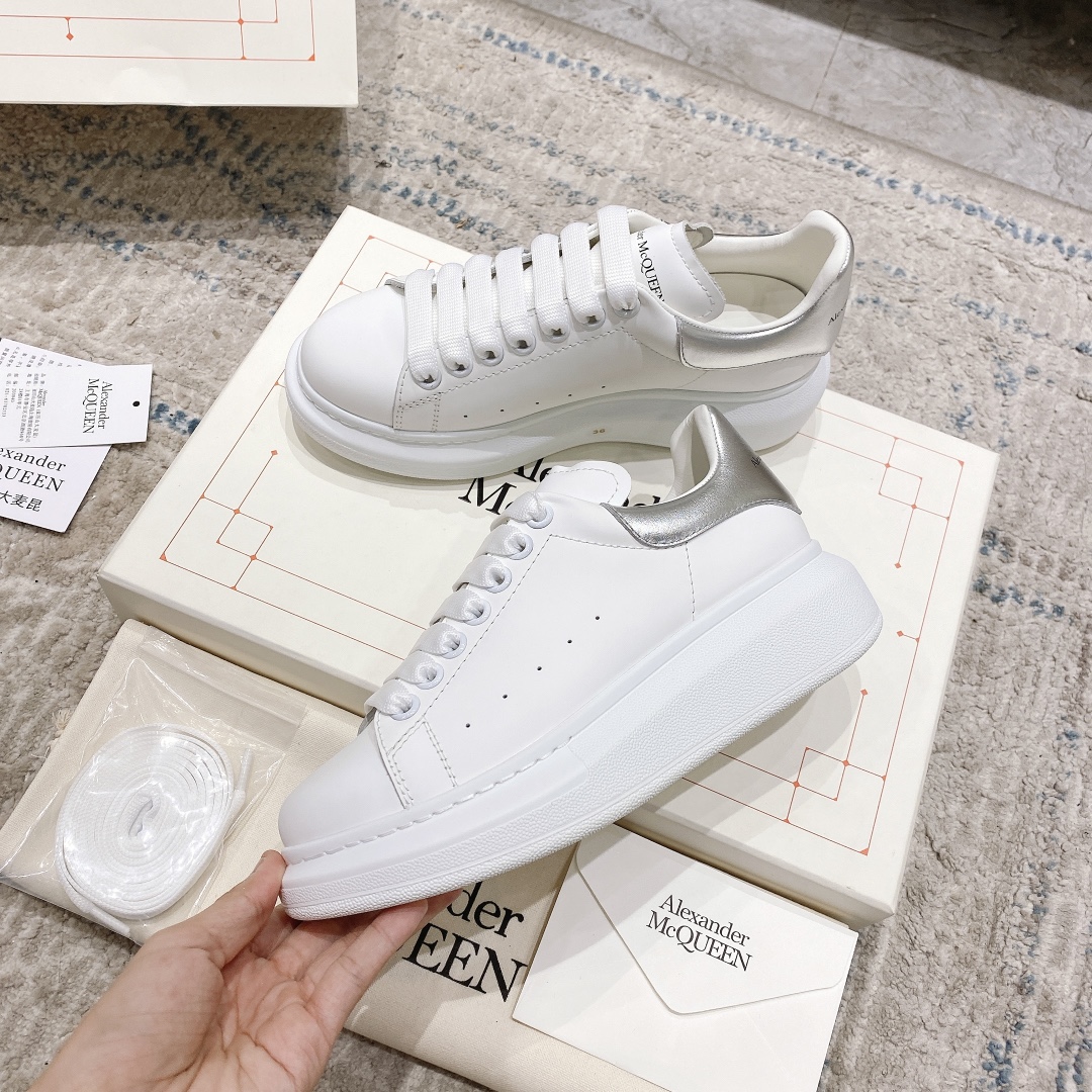 Alexander McQueen Oversized Unisex Sneaker