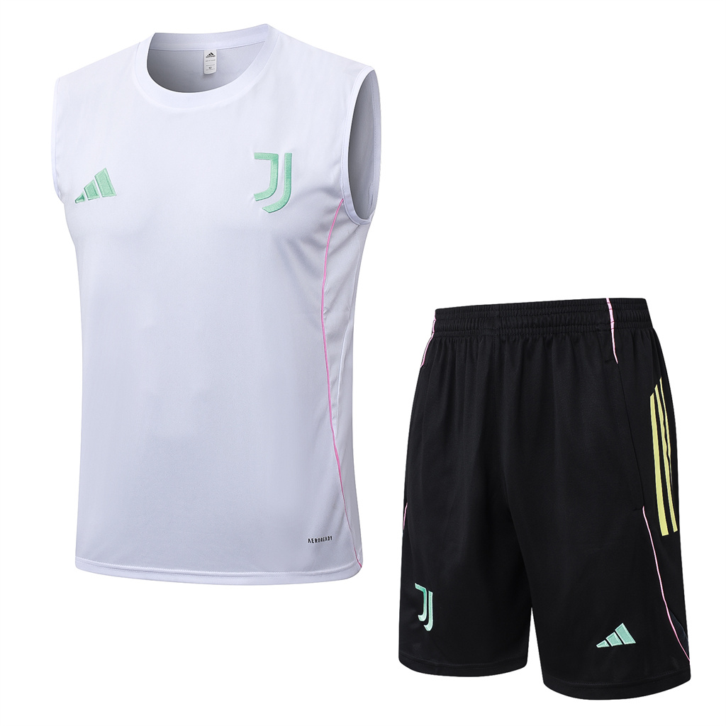 Juventus Training Jersey 25/26