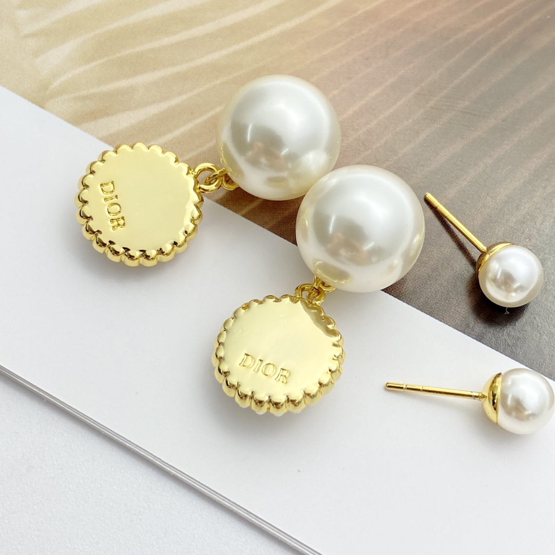 Dior White Button Pearl Double Ball Stud Earrings