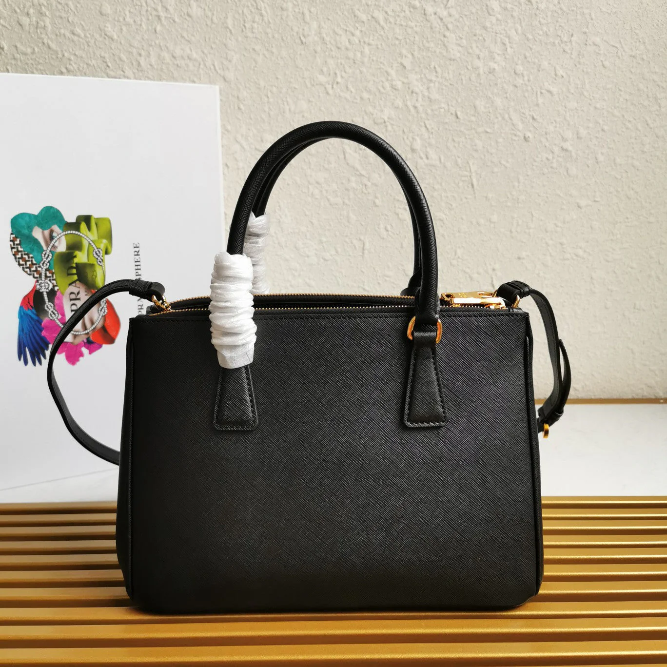 Prada GALLERIA 28 BAG IN BLACK SAFFIANO LEATHER